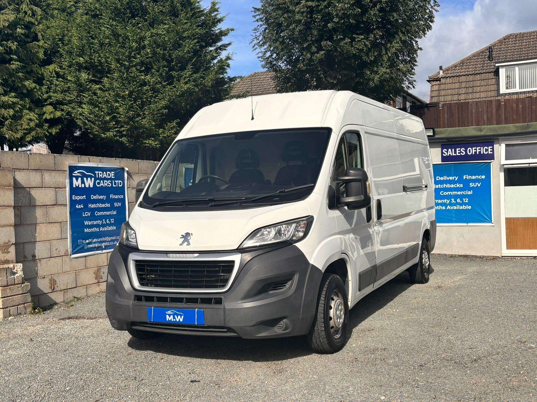 A 2017 PEUGEOT BOXER 2.0 BlueHDi 335 Professional L3 H2 Euro 6 5dr A 2017 PEUGEOT BOXER 2.0 BlueHDi 335 Professional L3 H2 Euro 6 5dr