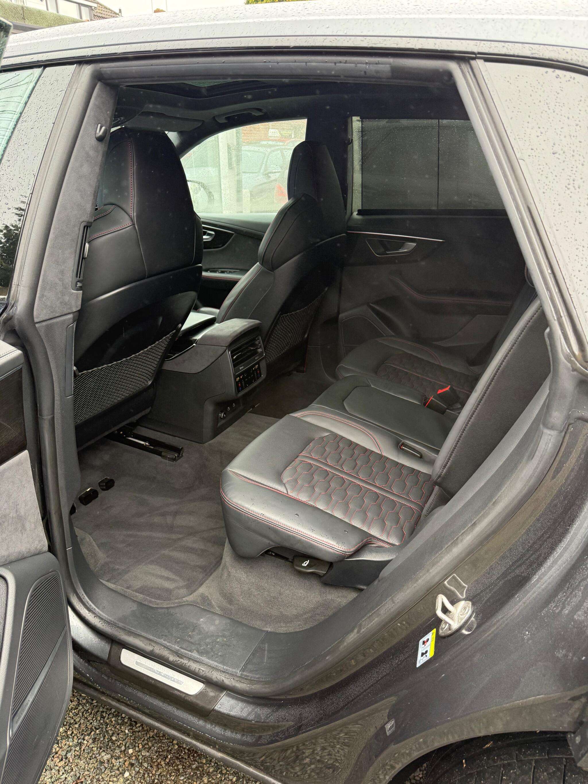 2023 AUDI RS Q8 2023 AUDI RS Q8