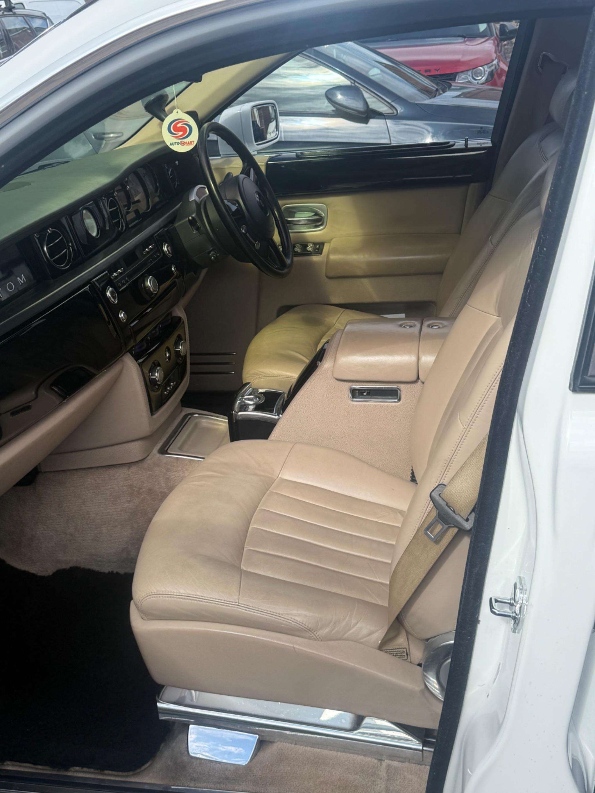 2003 ROLLS-ROYCE PHANTOM 2003 ROLLS-ROYCE PHANTOM