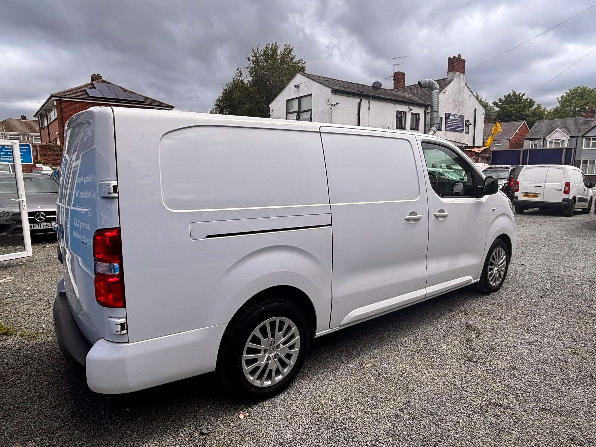 2023 VAUXHALL VIVARO 2023 VAUXHALL VIVARO