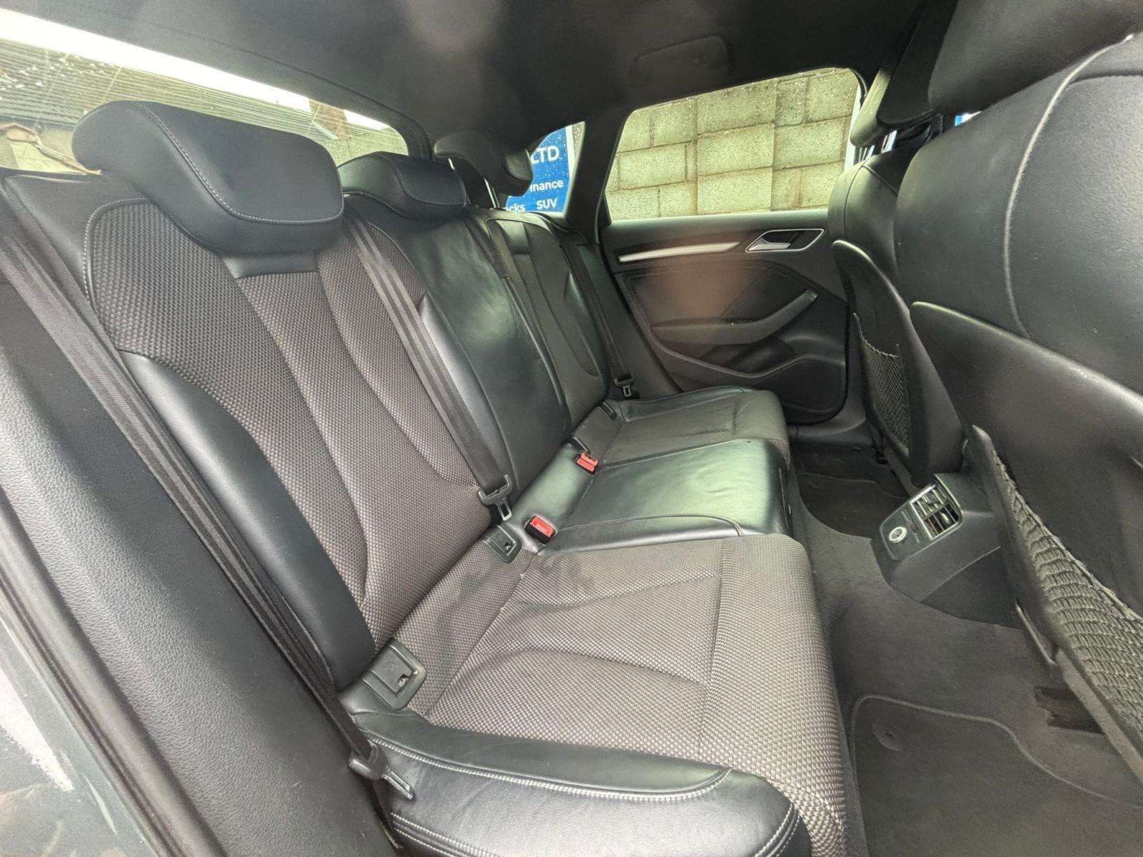 null AUDI A3 null AUDI A3