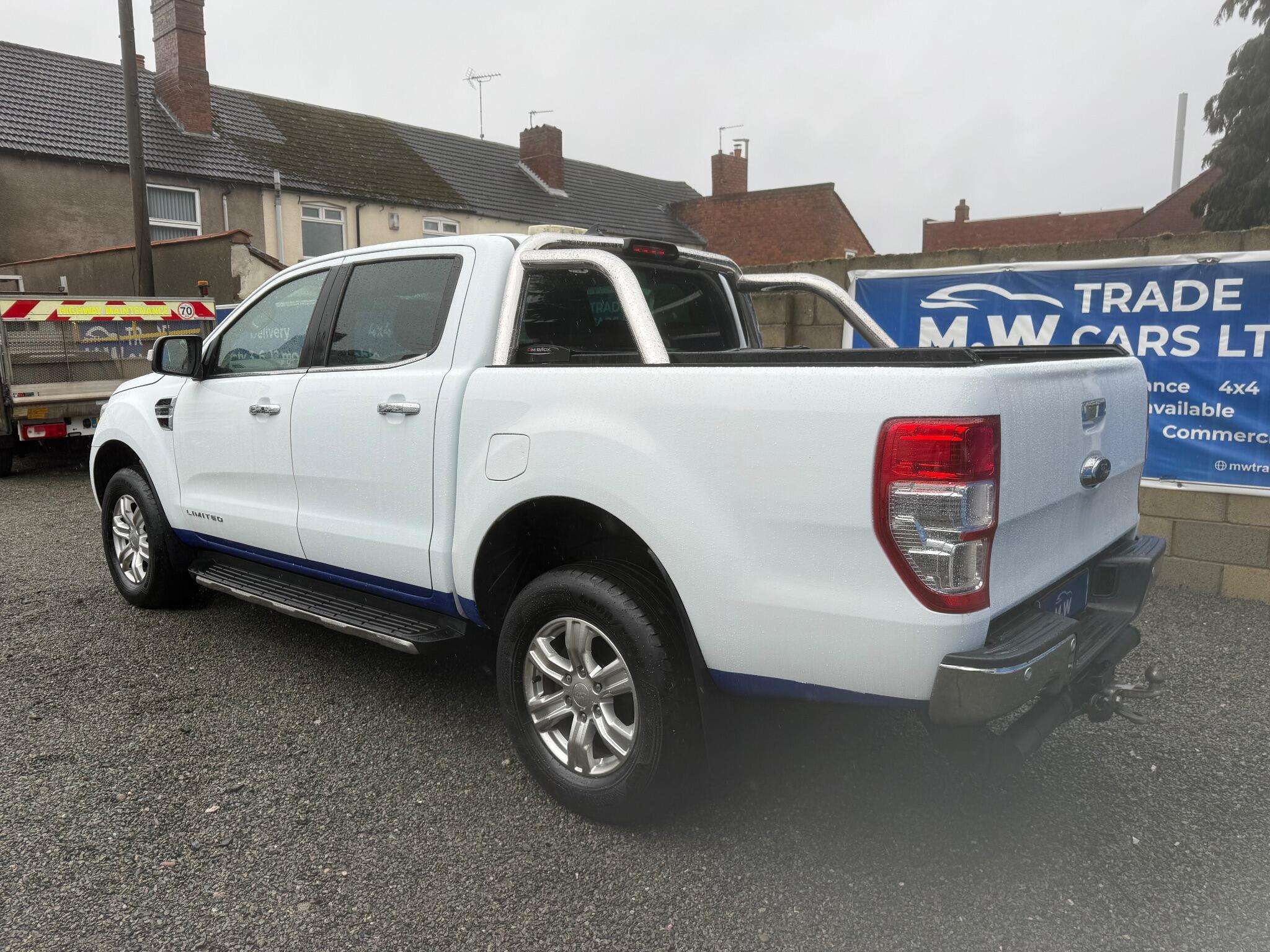 A 2020 FORD RANGER 2.0 EcoBlue Limited Auto 4WD Euro 6 (s/s) 4dr A 2020 FORD RANGER 2.0 EcoBlue Limited Auto 4WD Euro 6 (s/s) 4dr