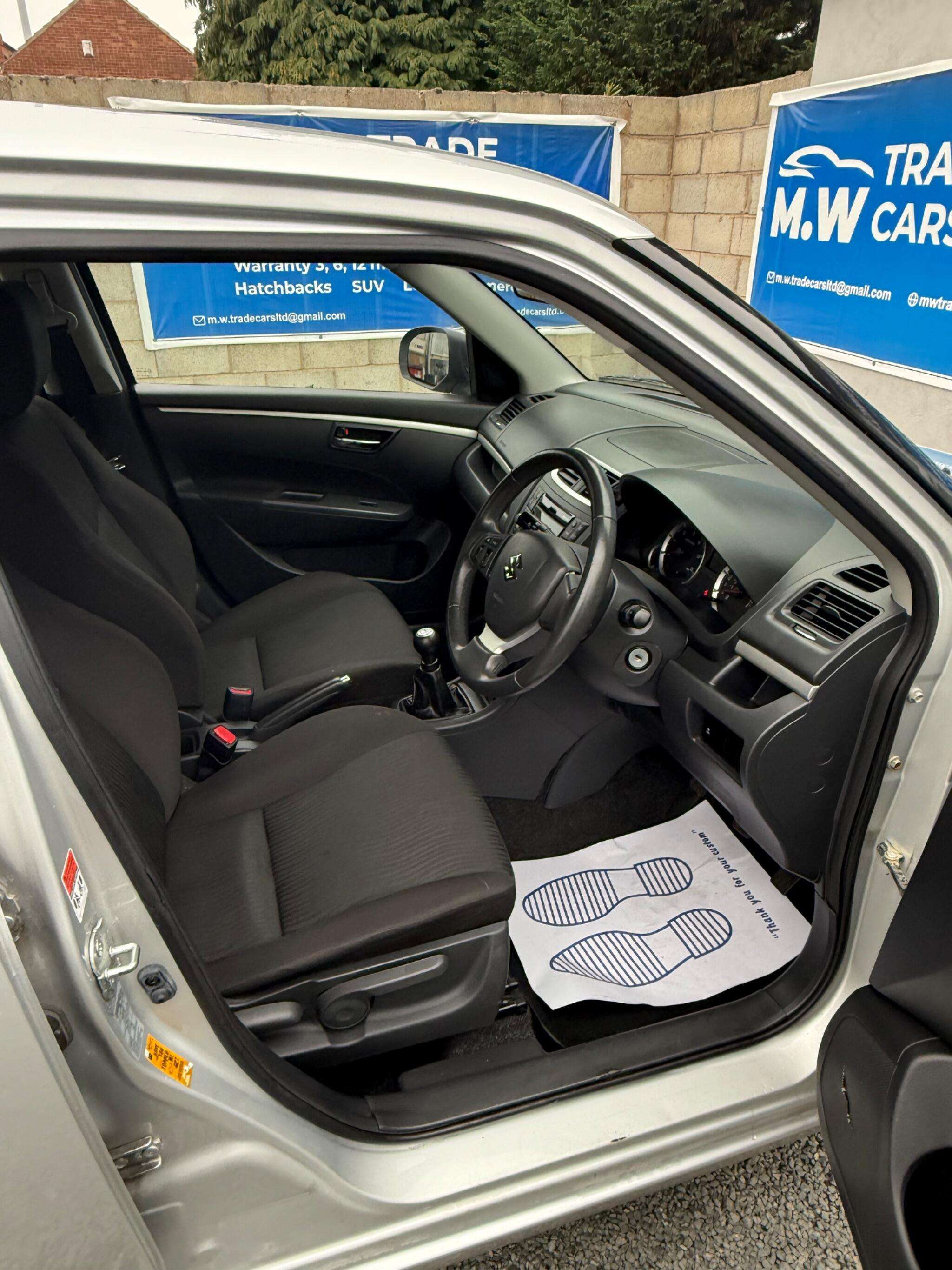 2013 SUZUKI SWIFT 2013 SUZUKI SWIFT