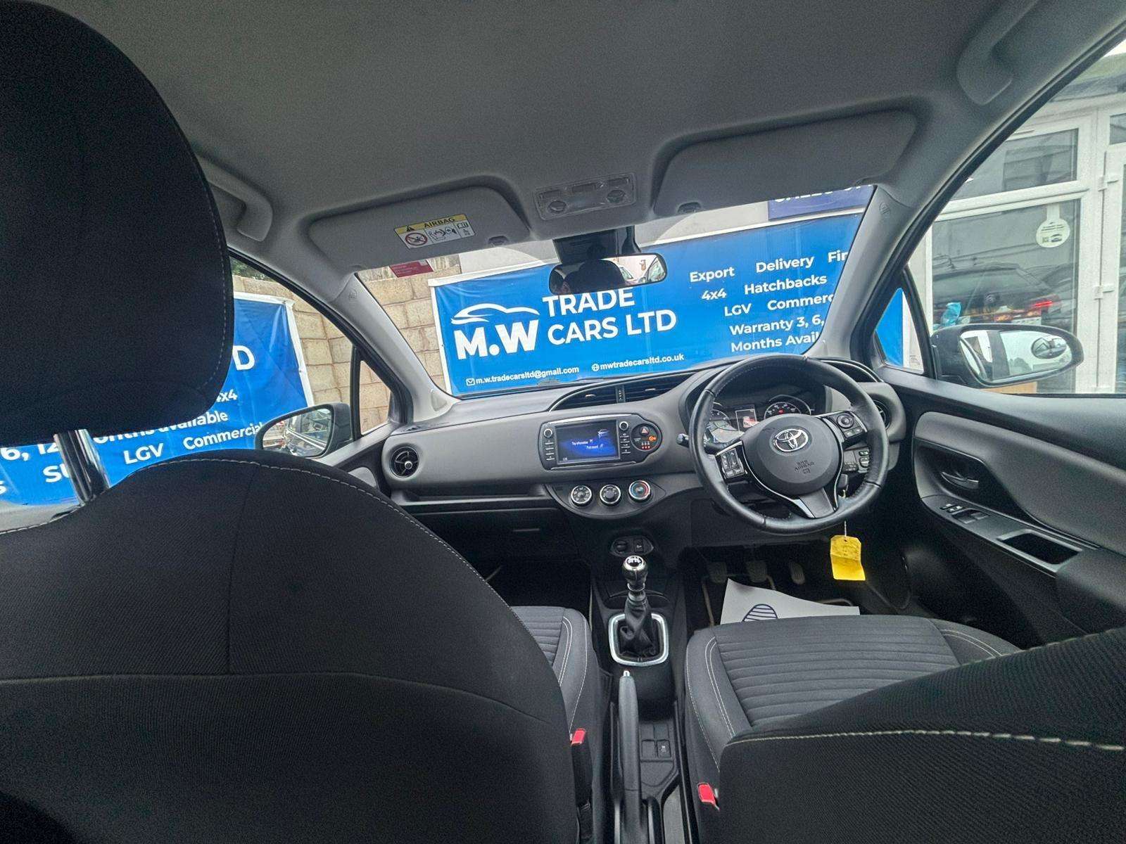 2018 TOYOTA YARIS 2018 TOYOTA YARIS