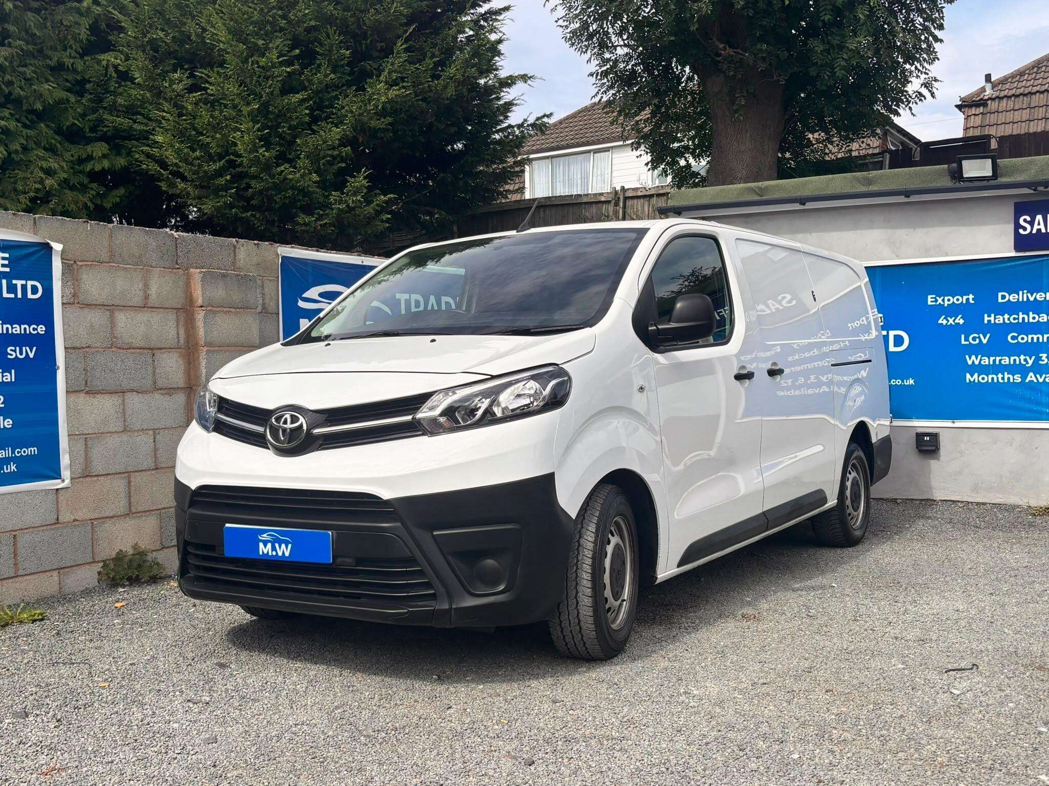 2022 TOYOTA PROACE 2022 TOYOTA PROACE