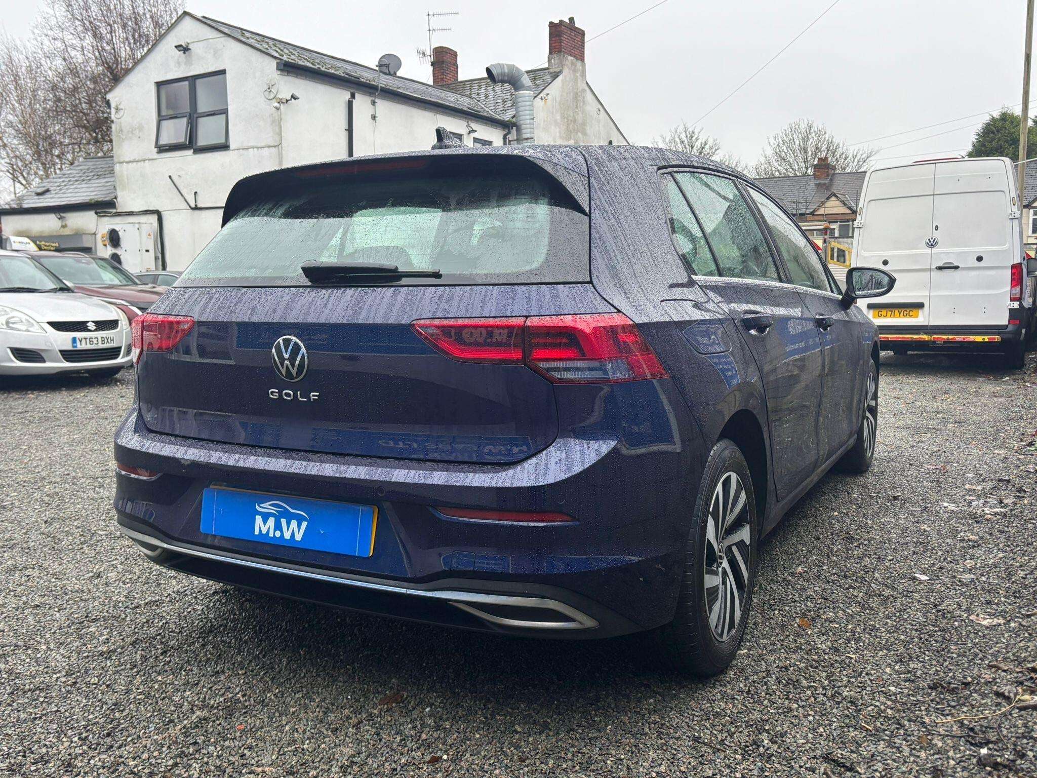 2022 VOLKSWAGEN GOLF 2022 VOLKSWAGEN GOLF