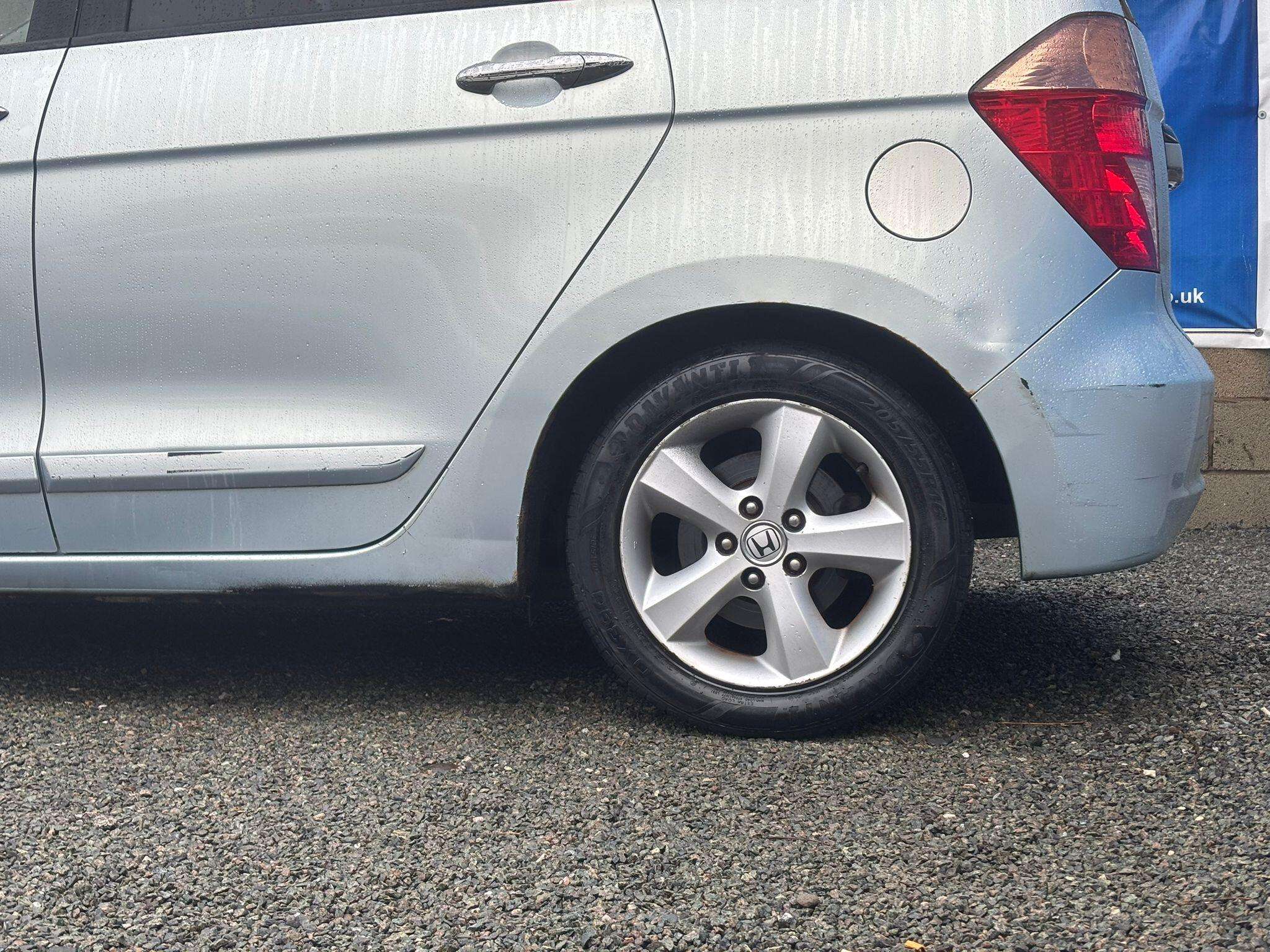 2008 HONDA FR-V 2008 HONDA FR-V