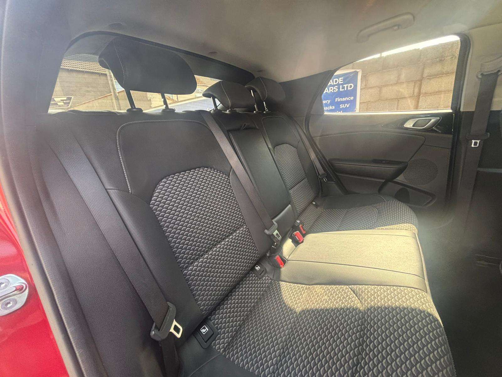 2023 KIA XCEED 2023 KIA XCEED