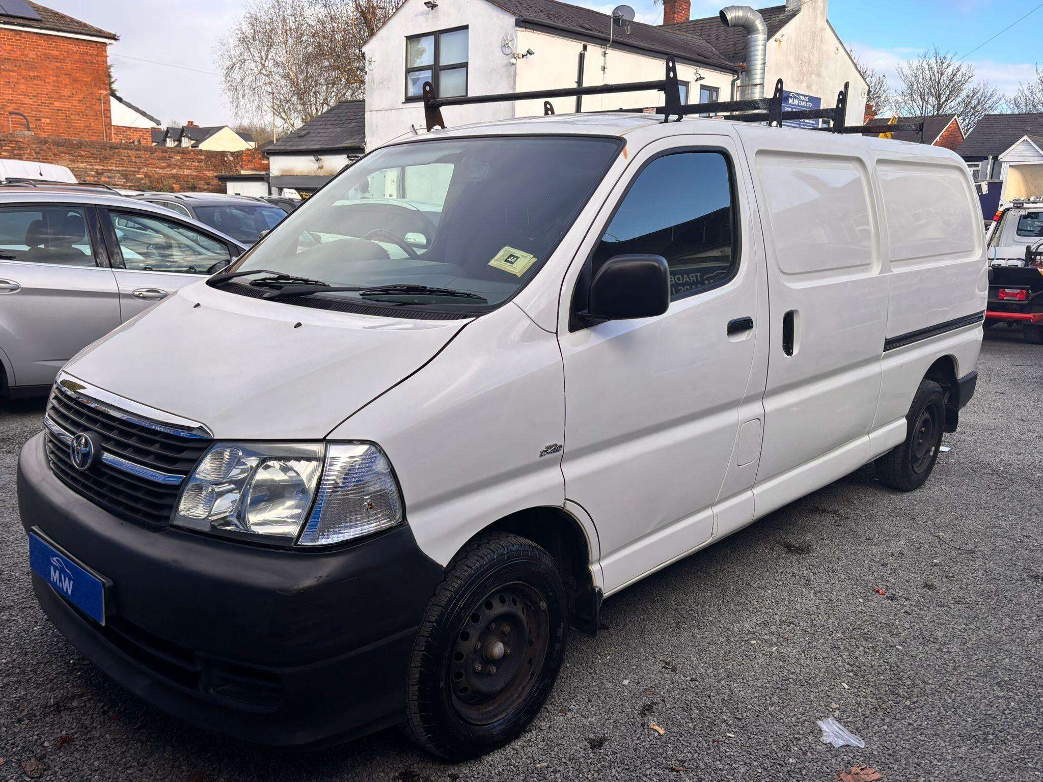 2010 TOYOTA HIACE 2010 TOYOTA HIACE