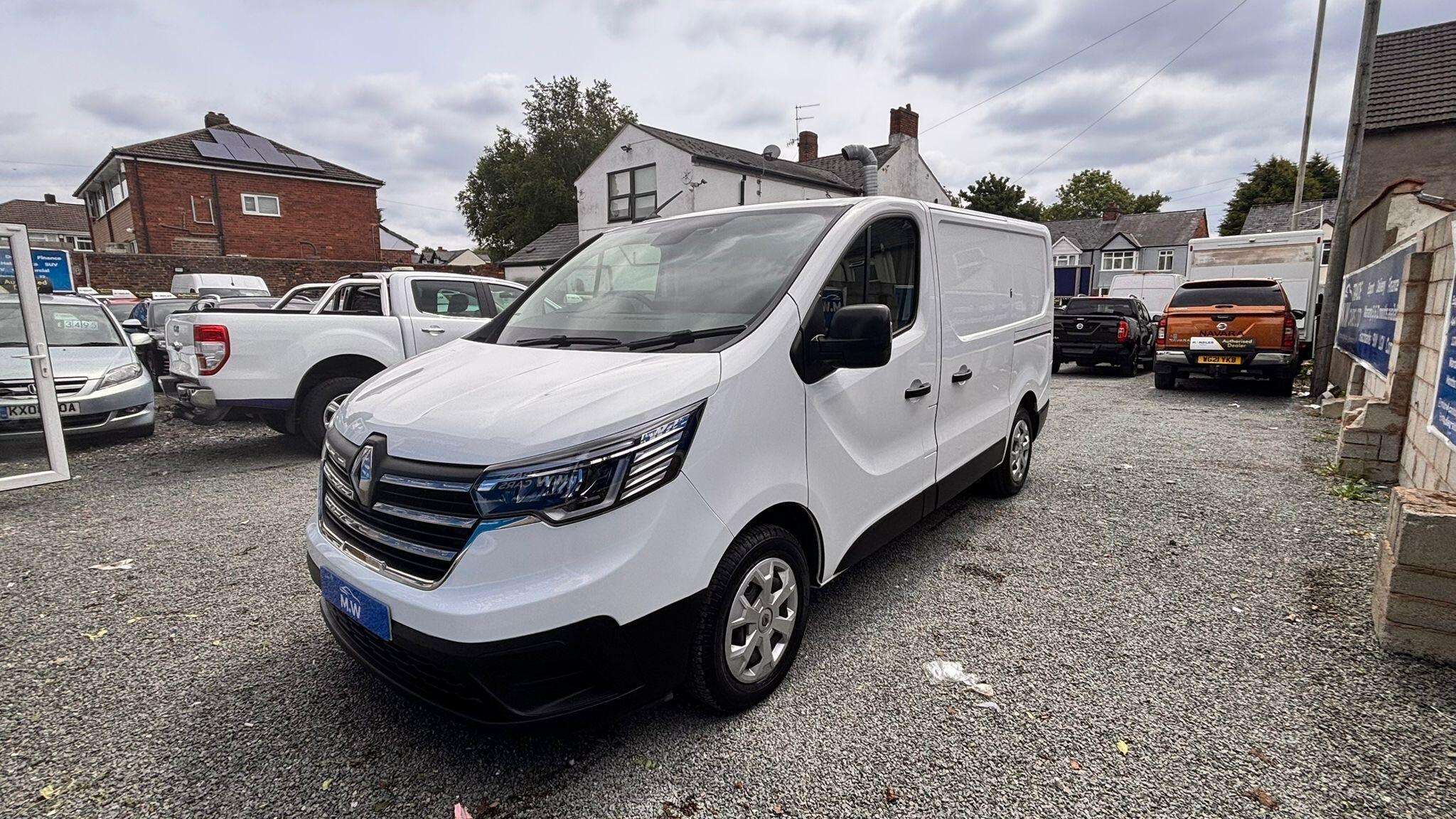 2023 RENAULT TRAFIC 2023 RENAULT TRAFIC