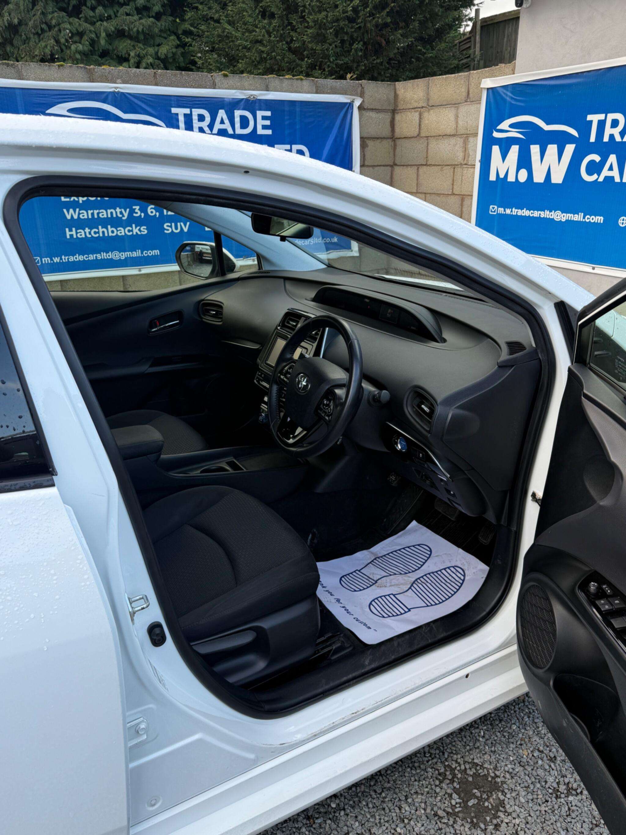 2020 TOYOTA PRIUS 2020 TOYOTA PRIUS