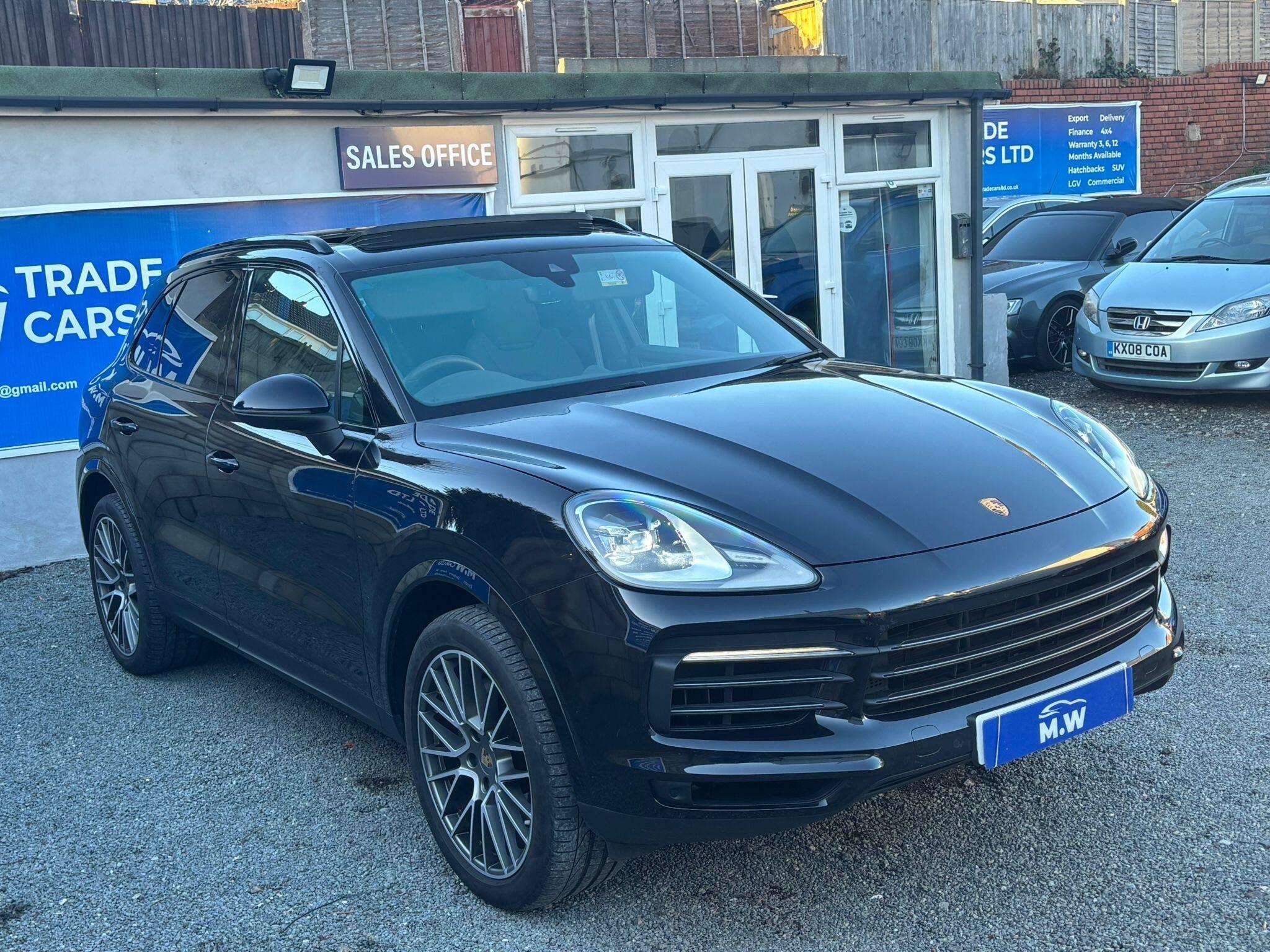2022 PORSCHE CAYENNE 2022 PORSCHE CAYENNE