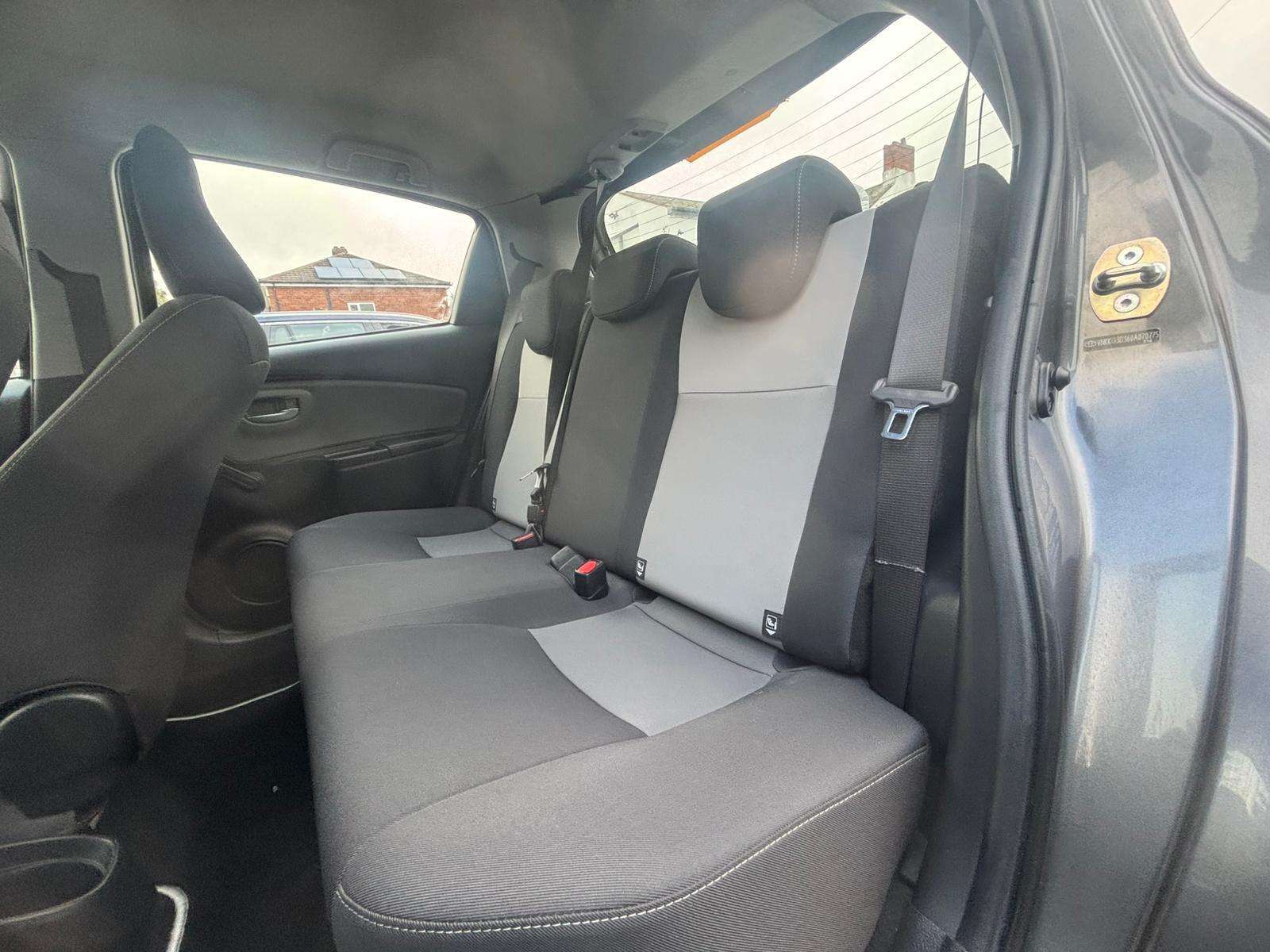 2018 TOYOTA YARIS 2018 TOYOTA YARIS