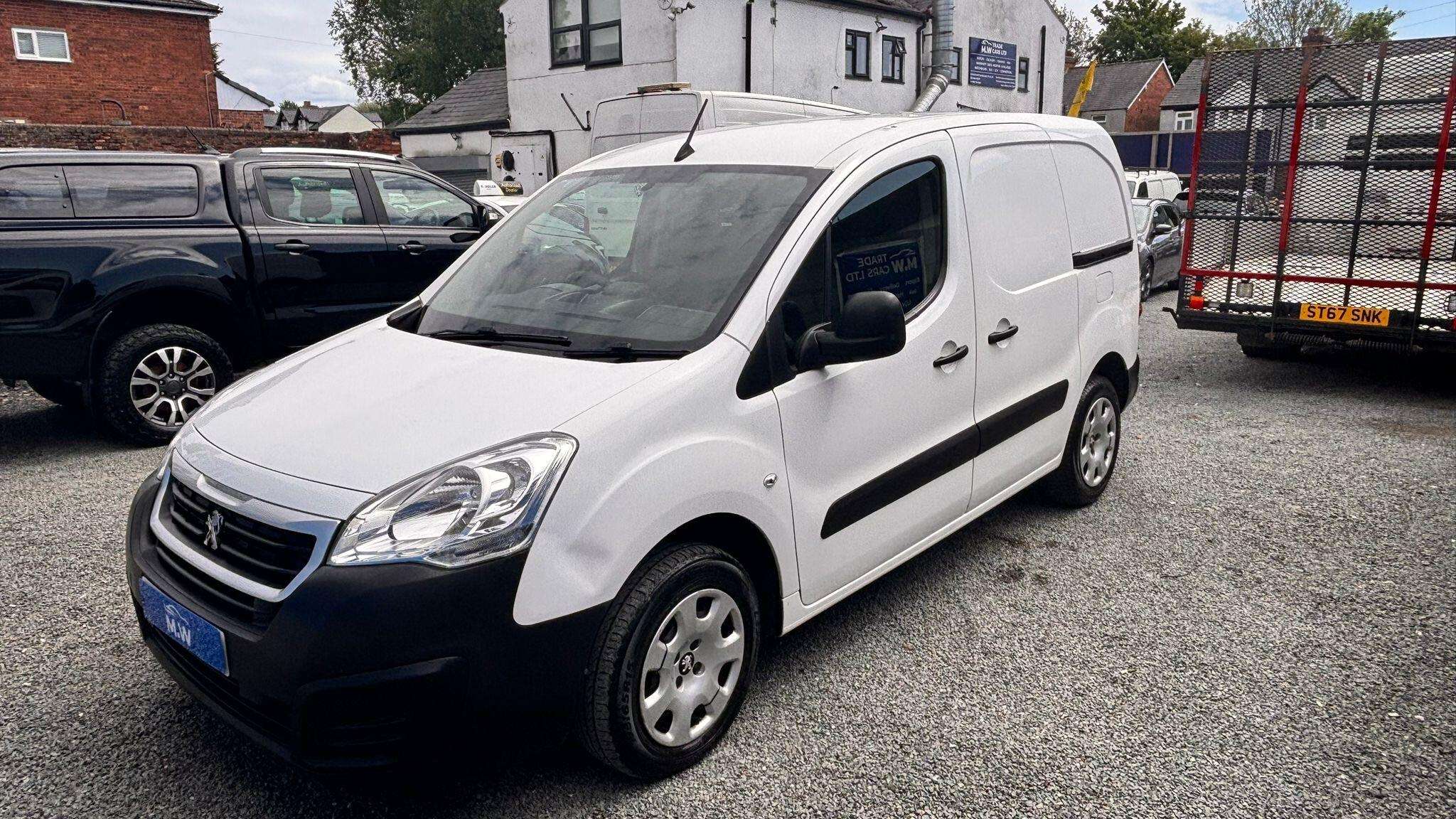 2017 PEUGEOT PARTNER 2017 PEUGEOT PARTNER