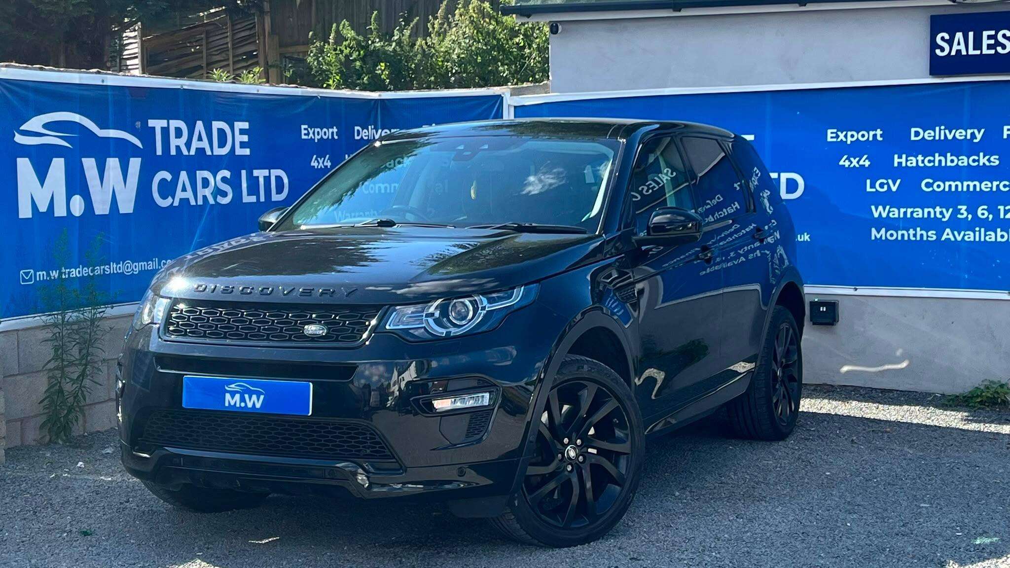 A 2018 LAND ROVER DISCOVERY SPORT 2.0 SD4 HSE Dynamic Lux Auto 4WD Euro 6 (s/s) 5dr A 2018 LAND ROVER DISCOVERY SPORT 2.0 SD4 HSE Dynamic Lux Auto 4WD Euro 6 (s/s) 5dr
