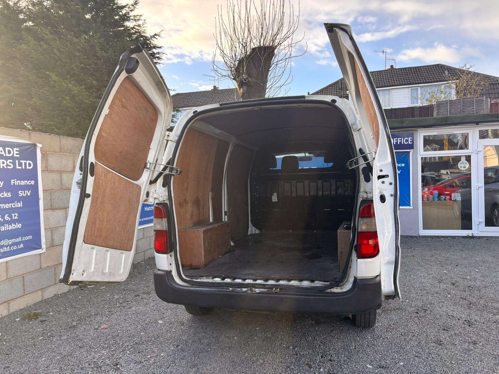 2010 TOYOTA HIACE 2010 TOYOTA HIACE