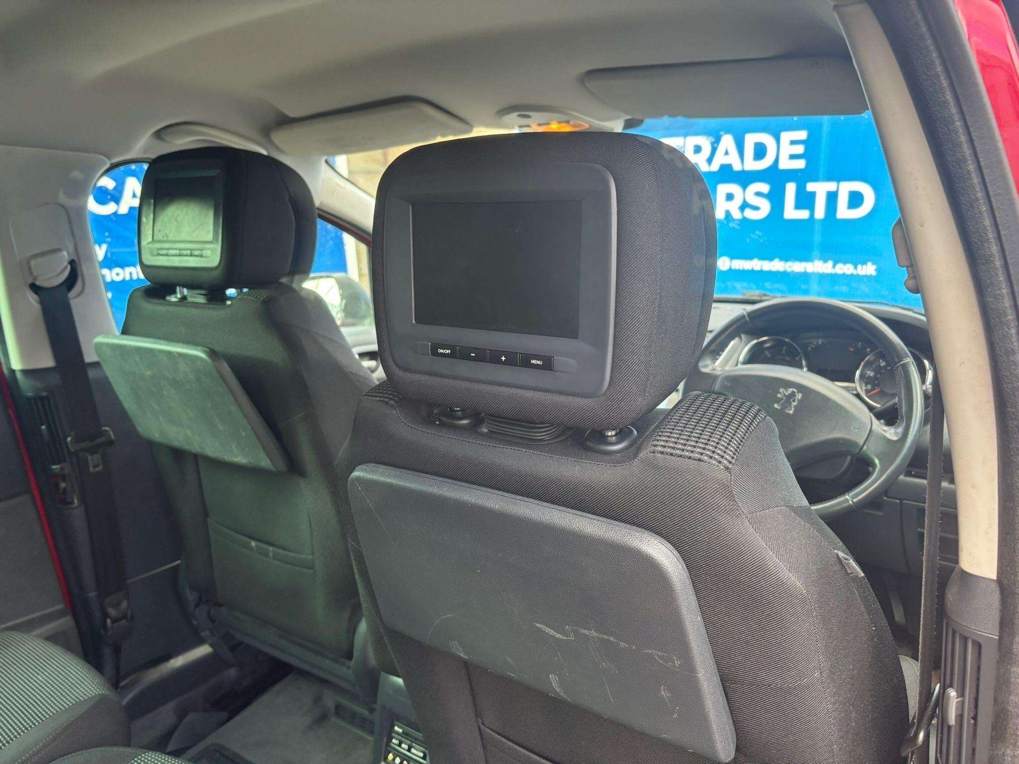 2012 PEUGEOT 5008 2012 PEUGEOT 5008