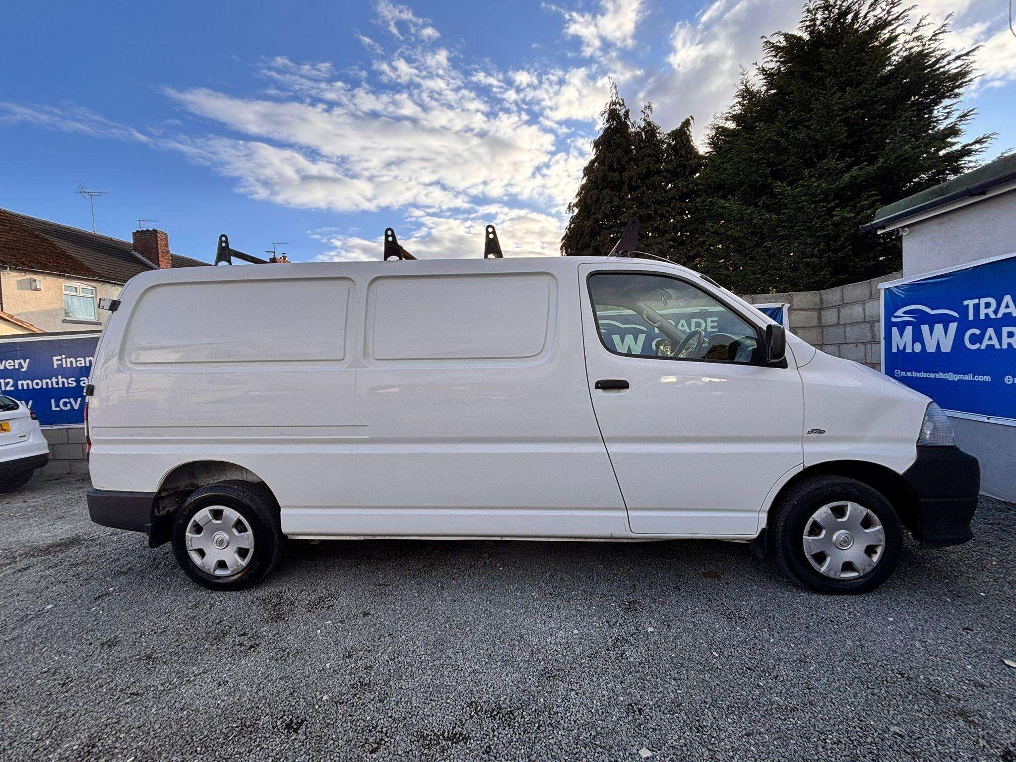 2010 TOYOTA HIACE 2010 TOYOTA HIACE