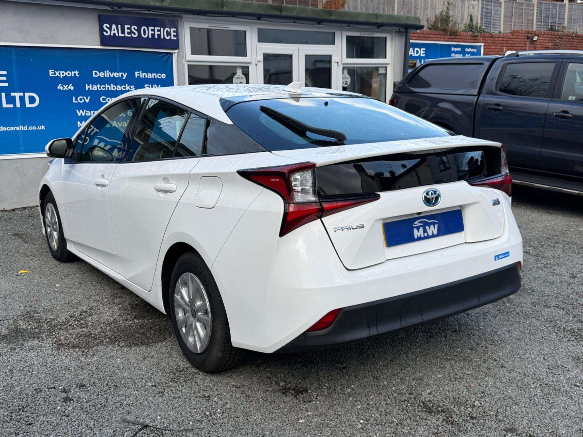 2020 TOYOTA PRIUS 2020 TOYOTA PRIUS