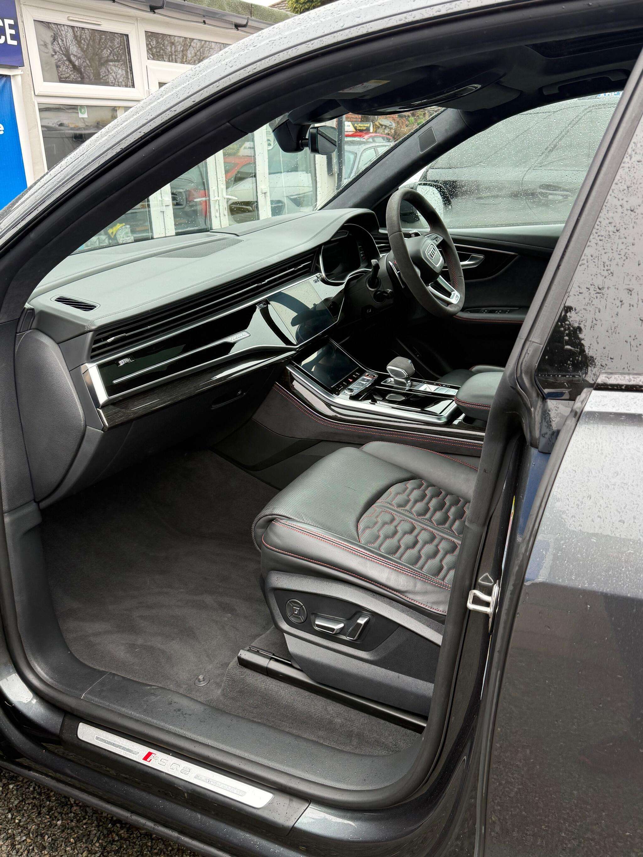 2023 AUDI RS Q8 2023 AUDI RS Q8