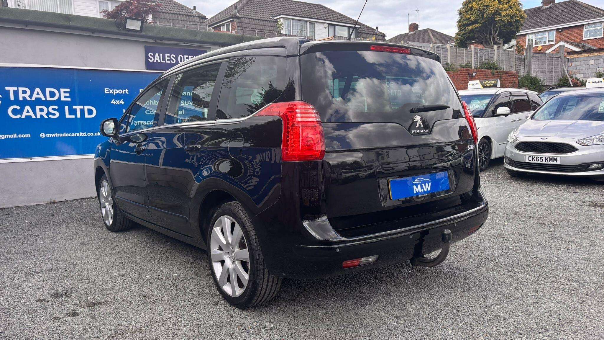 2015 PEUGEOT 5008 2015 PEUGEOT 5008