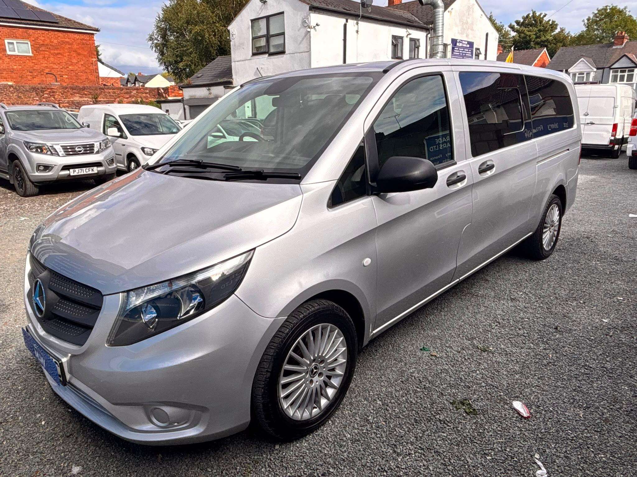 A 2020 MERCEDES-BENZ VITO 2.1 116 CDI SELECT Tourer G-Tronic RWD L3 Euro 6 (s/s) 5dr (XLWB) A 2020 MERCEDES-BENZ VITO 2.1 116 CDI SELECT Tourer G-Tronic RWD L3 Euro 6 (s/s) 5dr (XLWB)