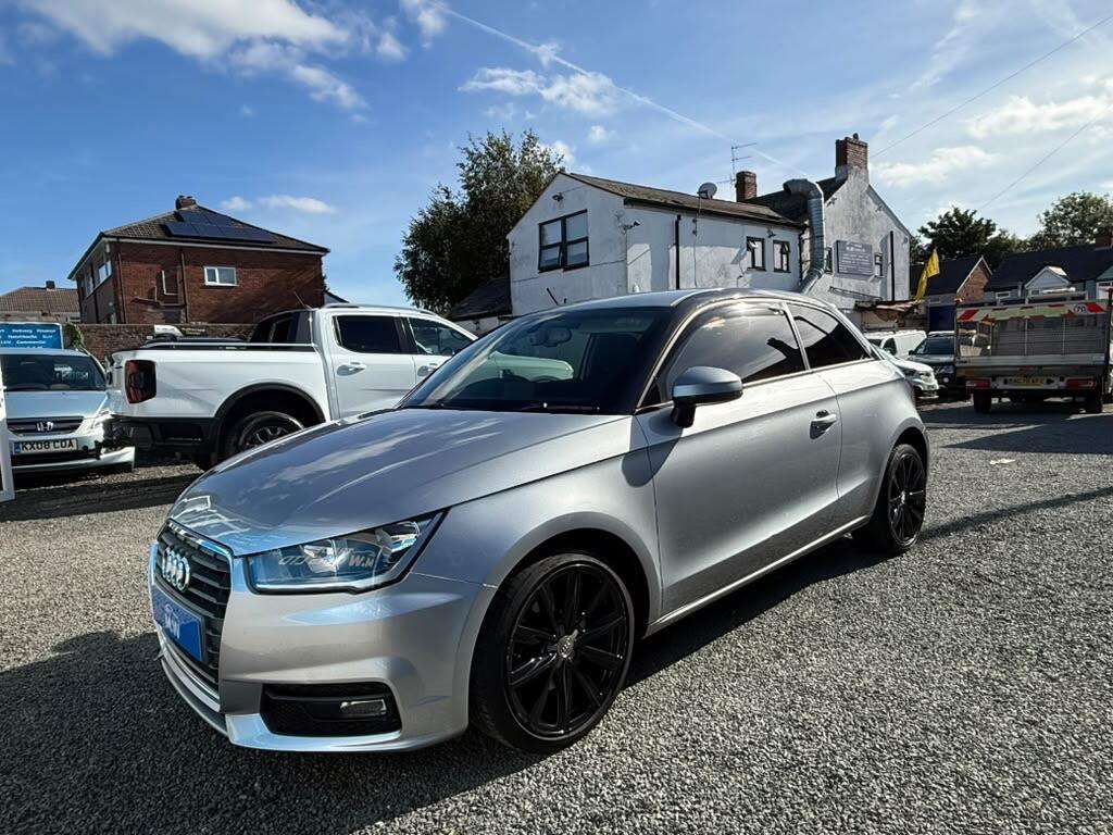 2015 AUDI A1 2015 AUDI A1