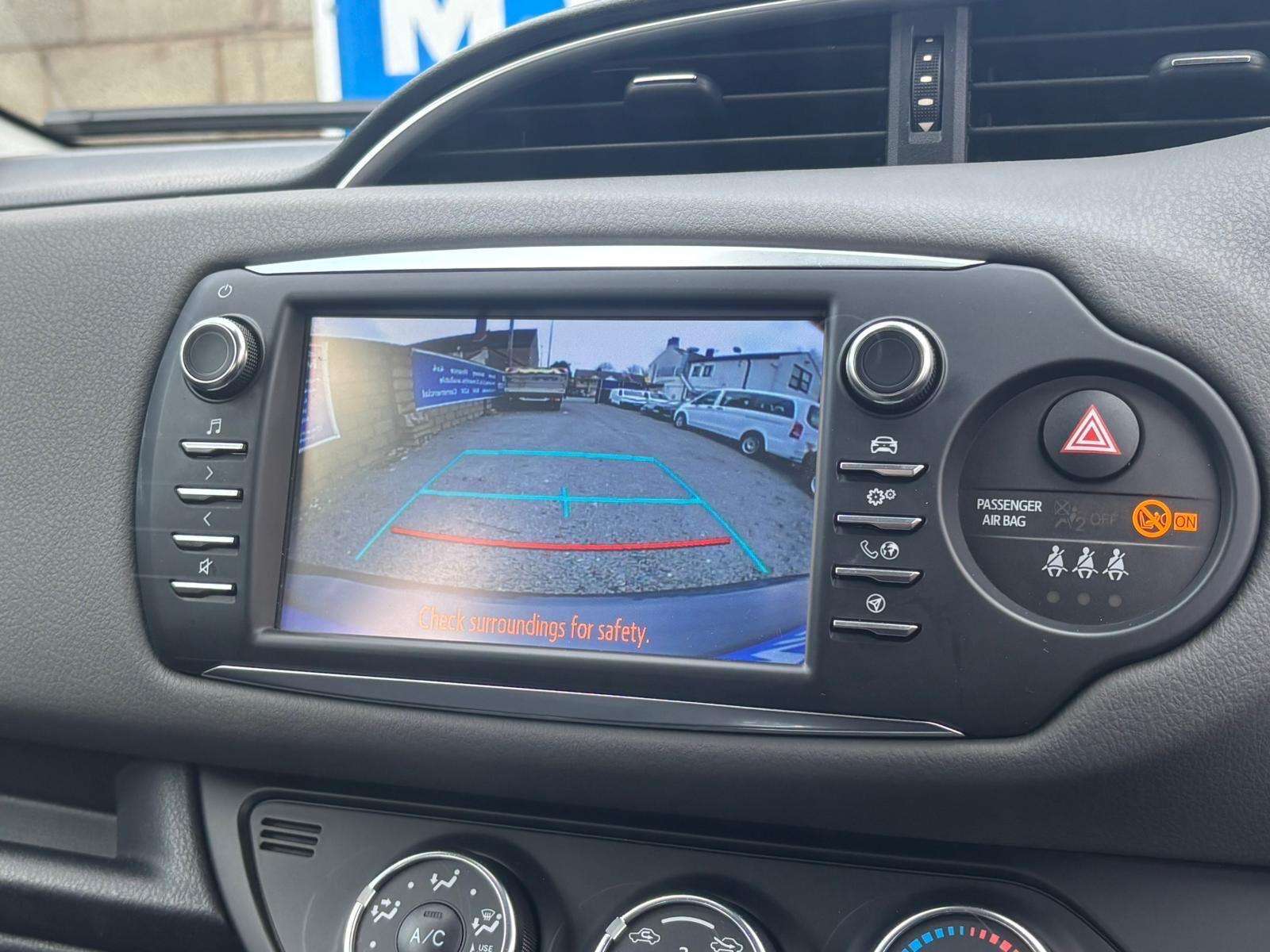 2018 TOYOTA YARIS 2018 TOYOTA YARIS