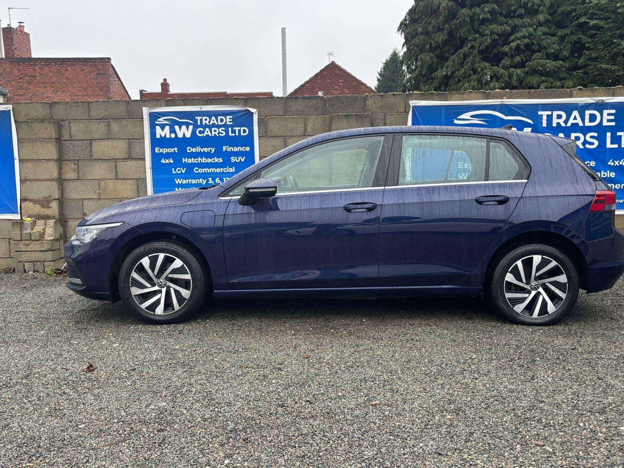 2022 VOLKSWAGEN GOLF 2022 VOLKSWAGEN GOLF