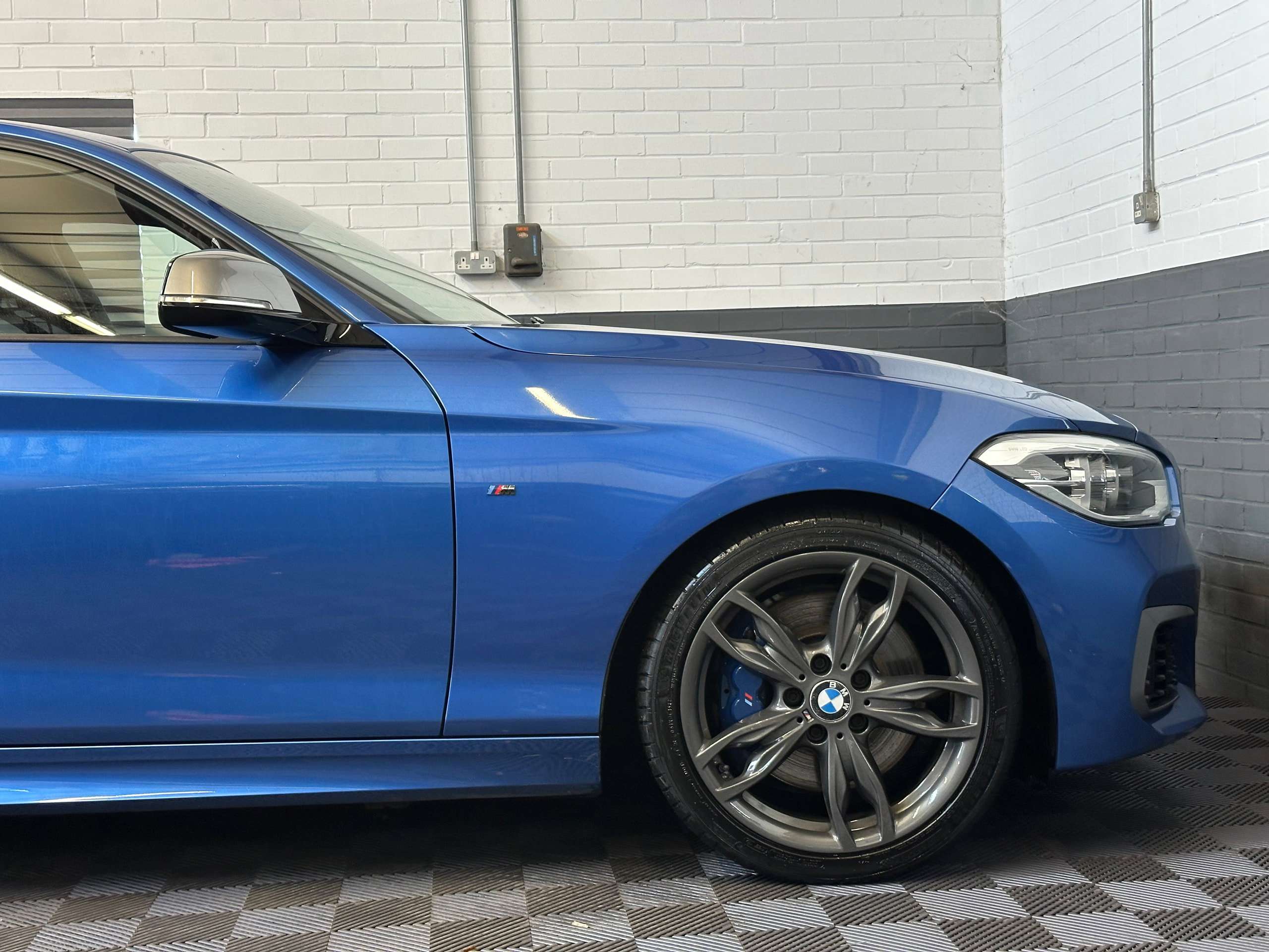 2016 BMW 1 SERIES 2016 BMW 1 SERIES