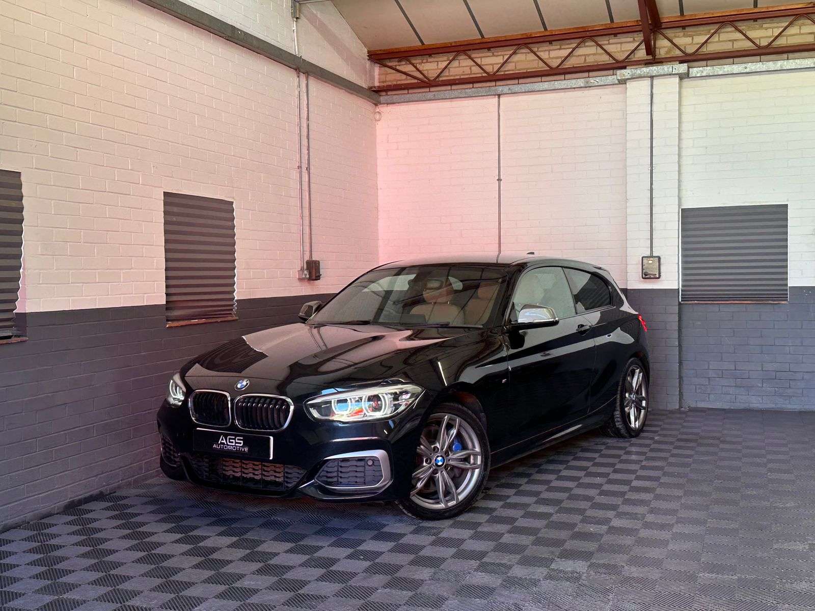 A 2017 BMW 1 SERIES 3.0 M140i Hatchback 3dr Petrol Auto Euro 6 (s/s) (340 ps) A 2017 BMW 1 SERIES 3.0 M140i Hatchback 3dr Petrol Auto Euro 6 (s/s) (340 ps)