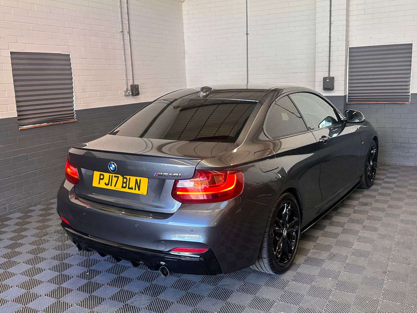 2017 BMW 2 SERIES 2017 BMW 2 SERIES