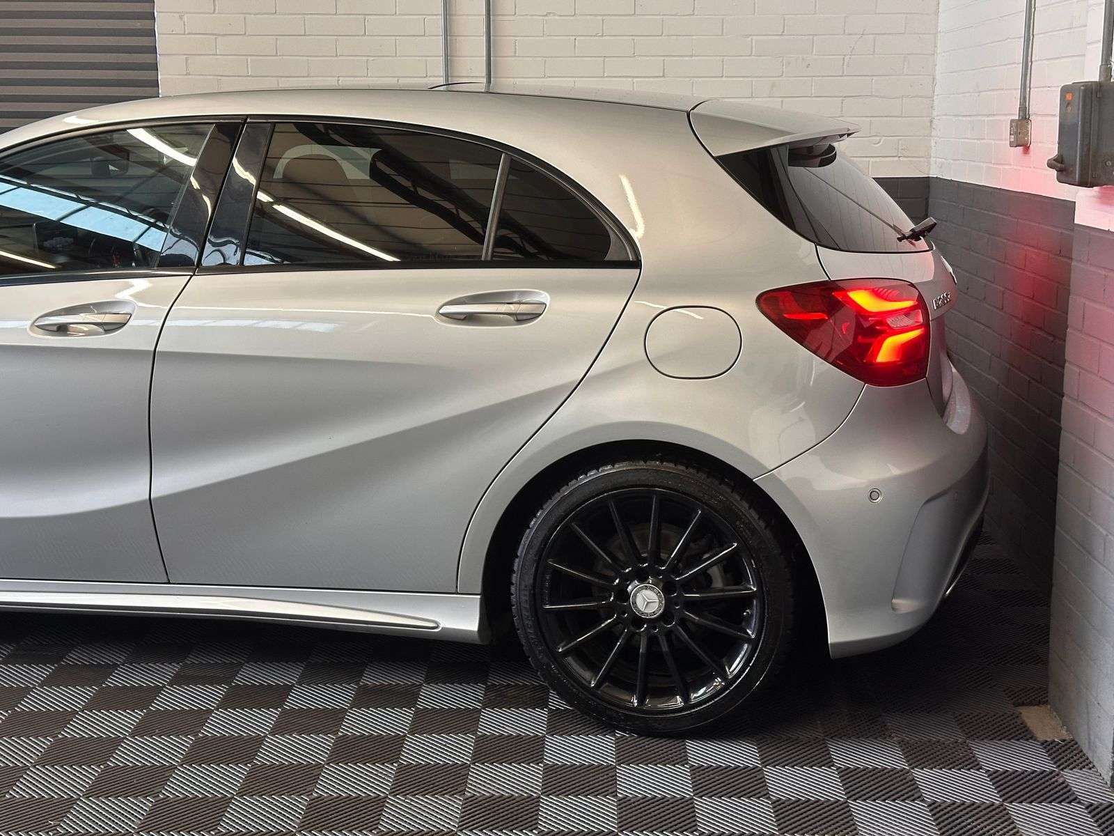 2017 MERCEDES-BENZ A CLASS 2017 MERCEDES-BENZ A CLASS