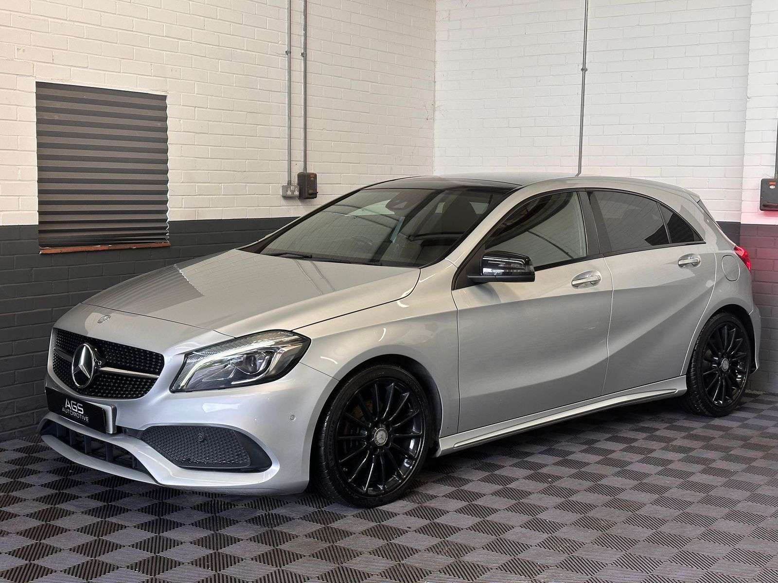 2017 MERCEDES-BENZ A CLASS 2017 MERCEDES-BENZ A CLASS