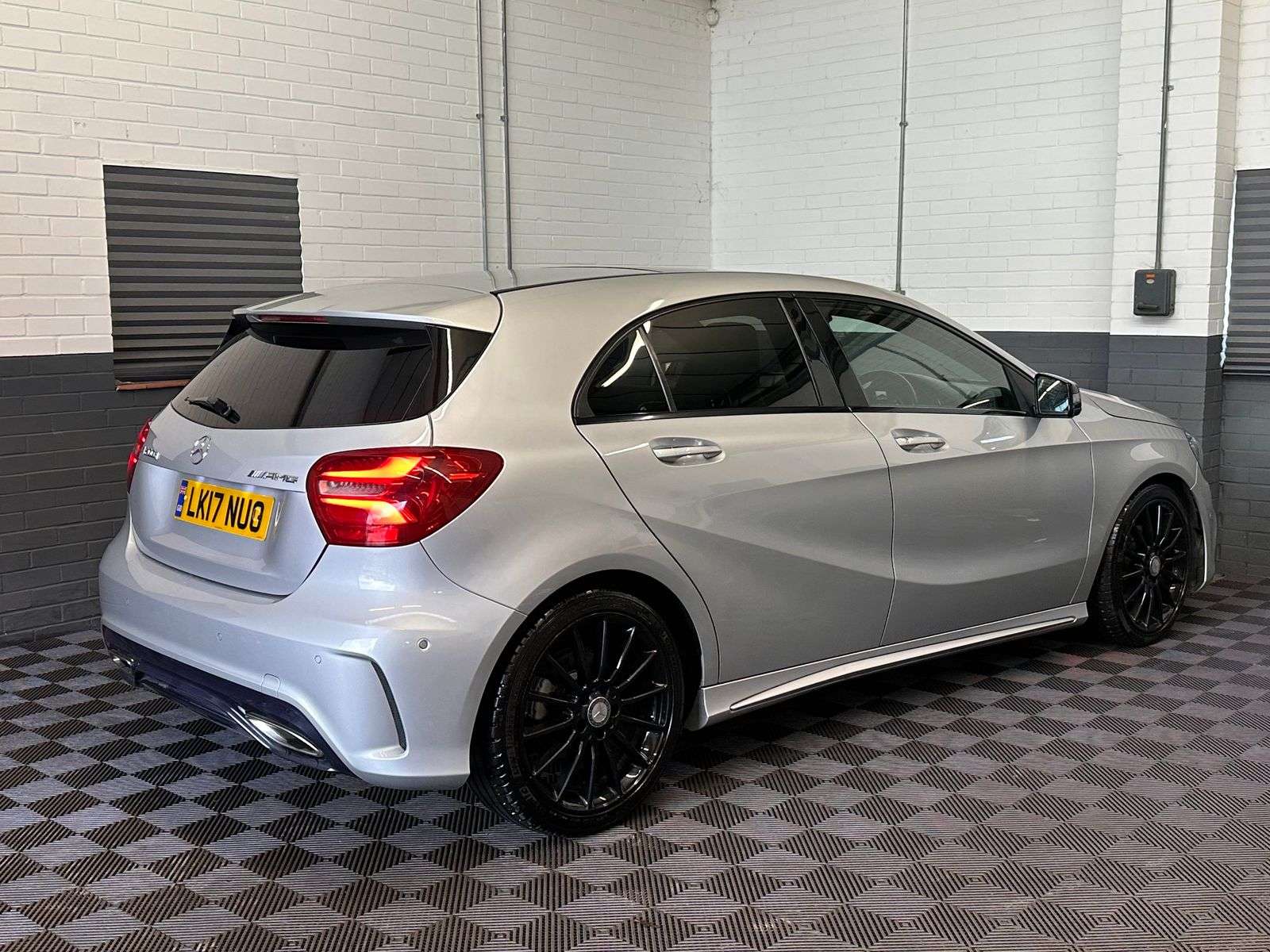 2017 MERCEDES-BENZ A CLASS 2017 MERCEDES-BENZ A CLASS