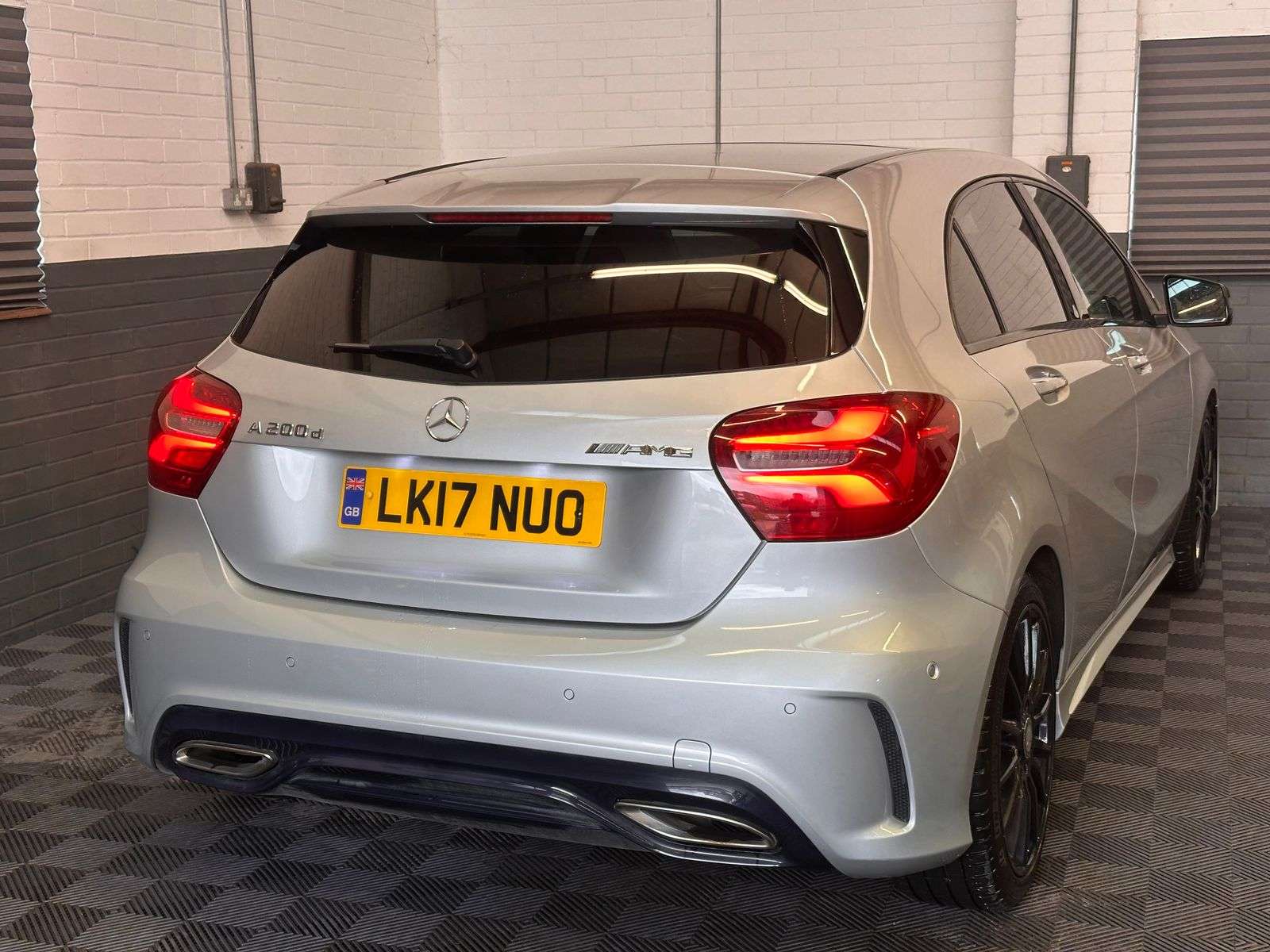 2017 MERCEDES-BENZ A CLASS 2017 MERCEDES-BENZ A CLASS