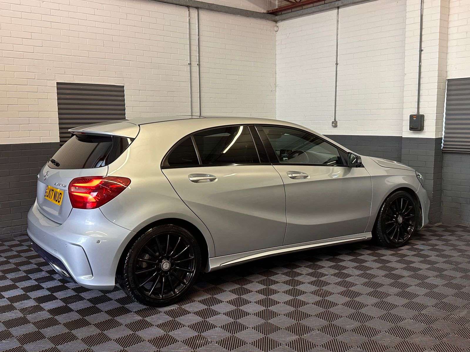 2017 MERCEDES-BENZ A CLASS 2017 MERCEDES-BENZ A CLASS