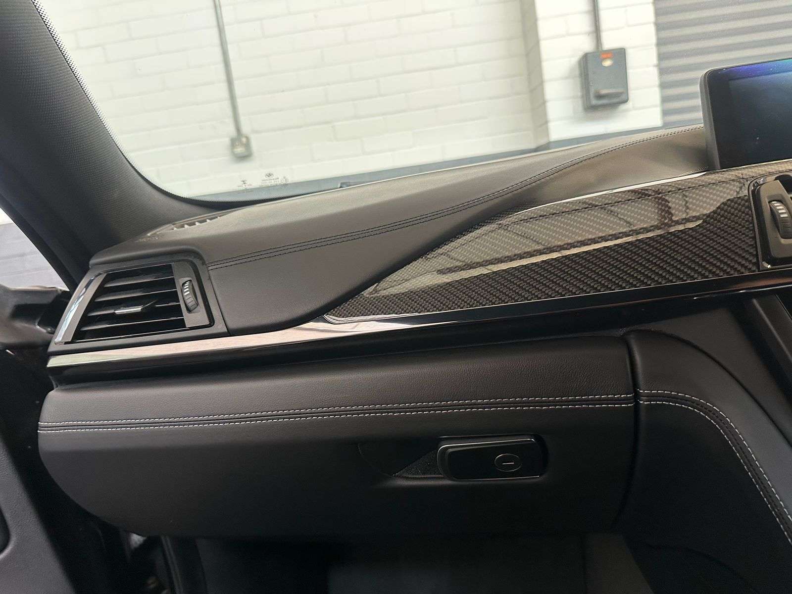 2014 BMW M4 2014 BMW M4