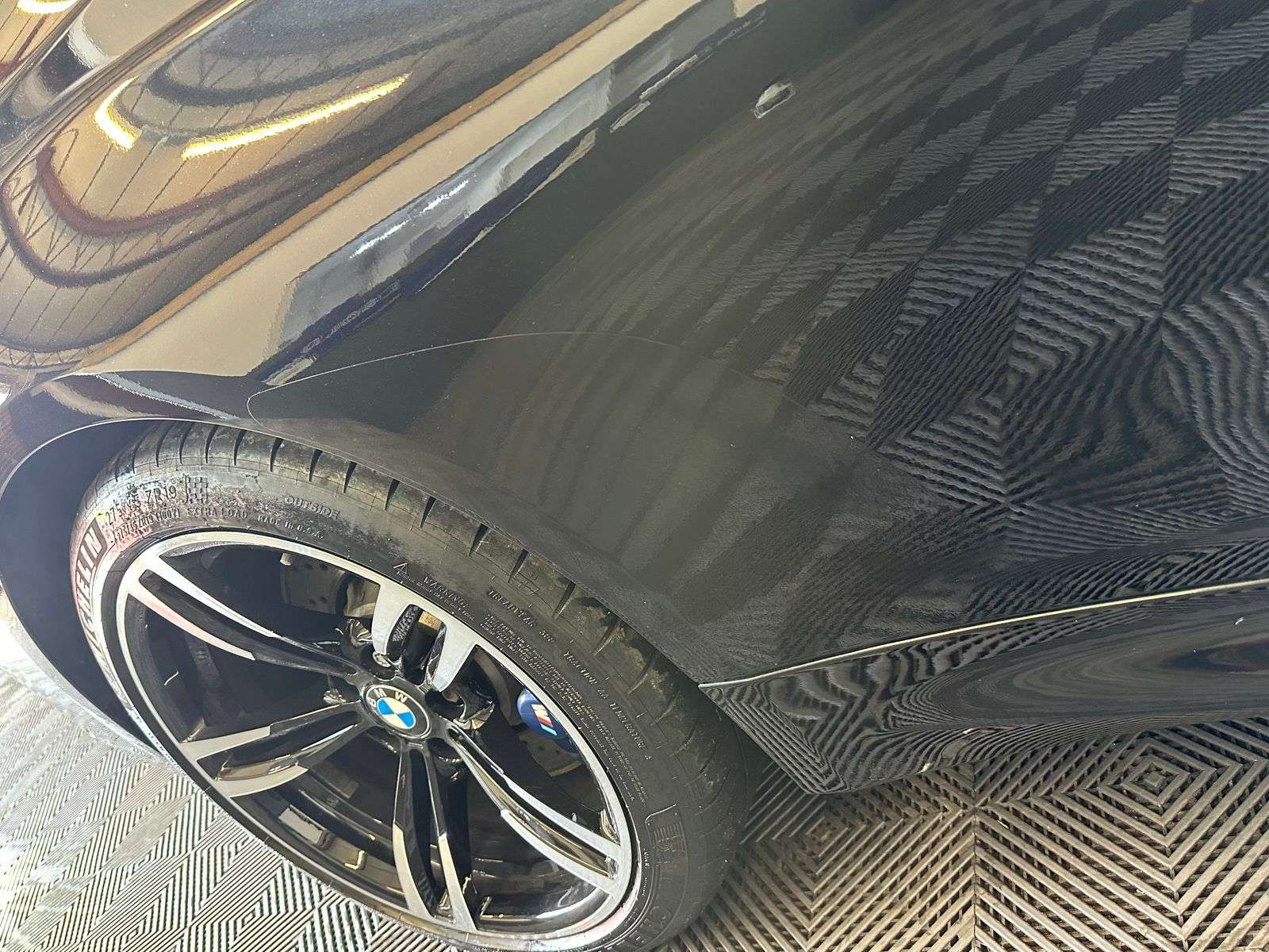 2014 BMW M4 2014 BMW M4