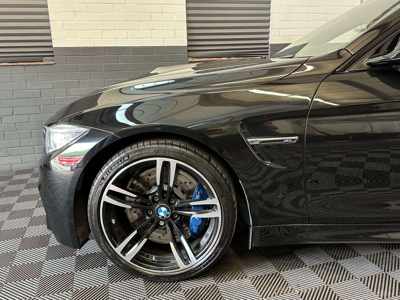 2014 BMW M4 2014 BMW M4
