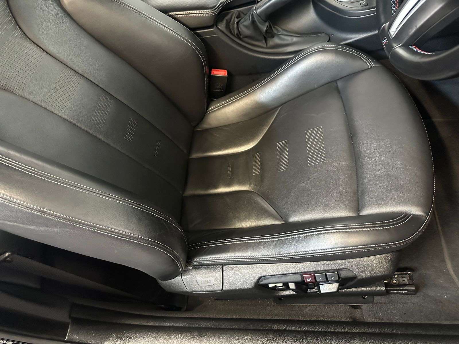 2014 BMW M4 2014 BMW M4