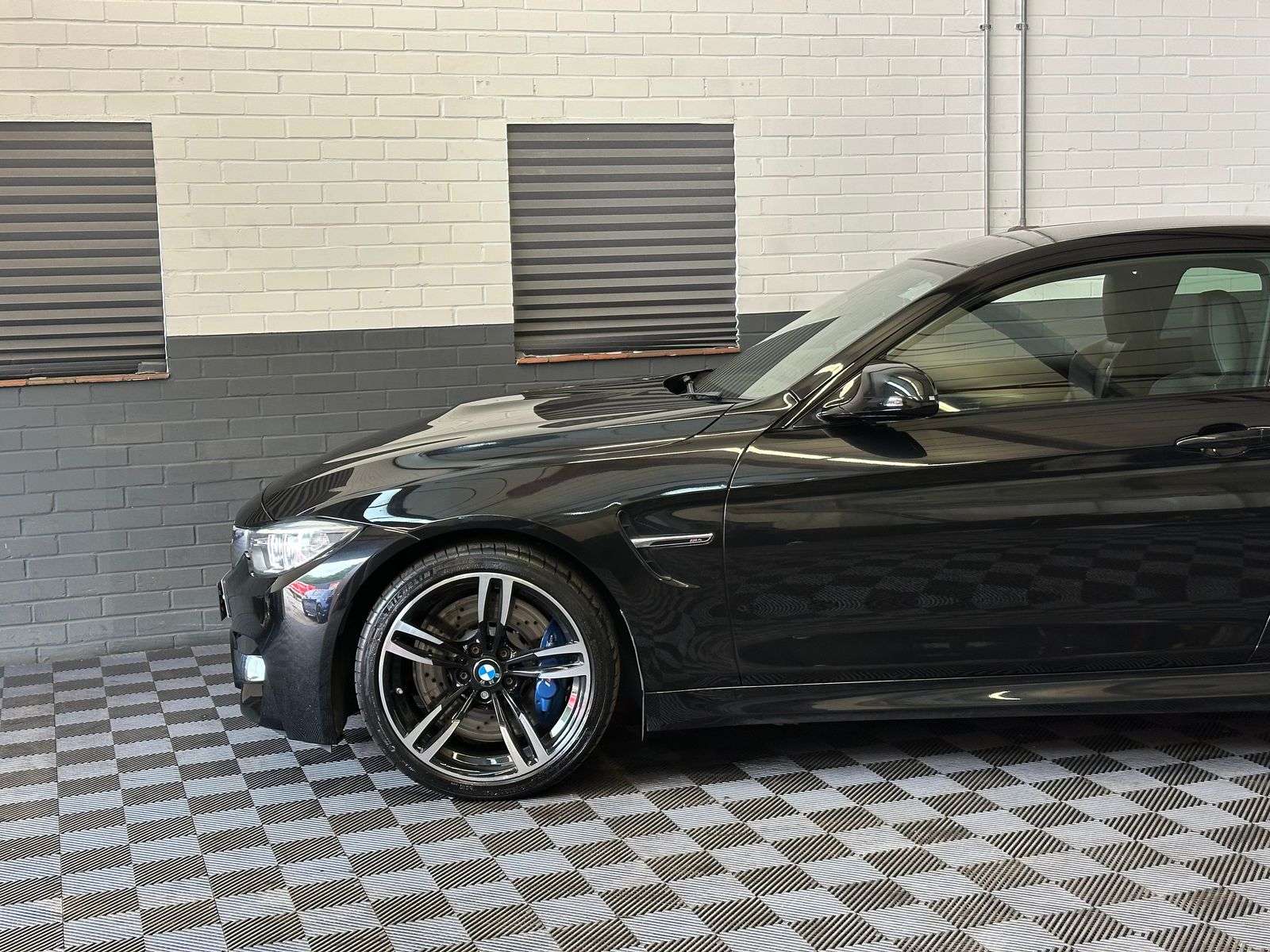 2014 BMW M4 2014 BMW M4