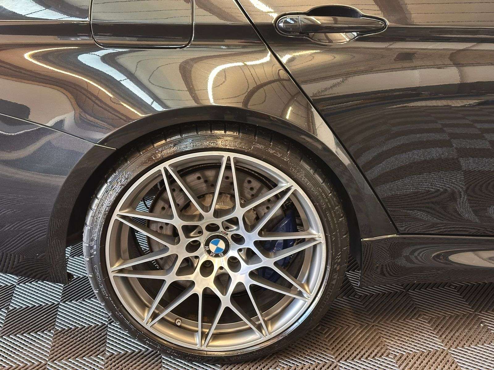 2018 BMW M3 2018 BMW M3