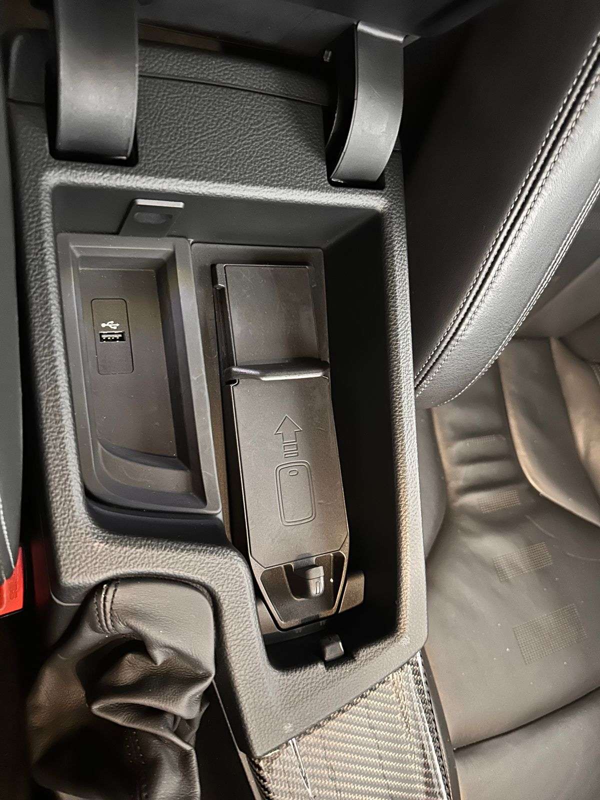 2018 BMW M3 2018 BMW M3