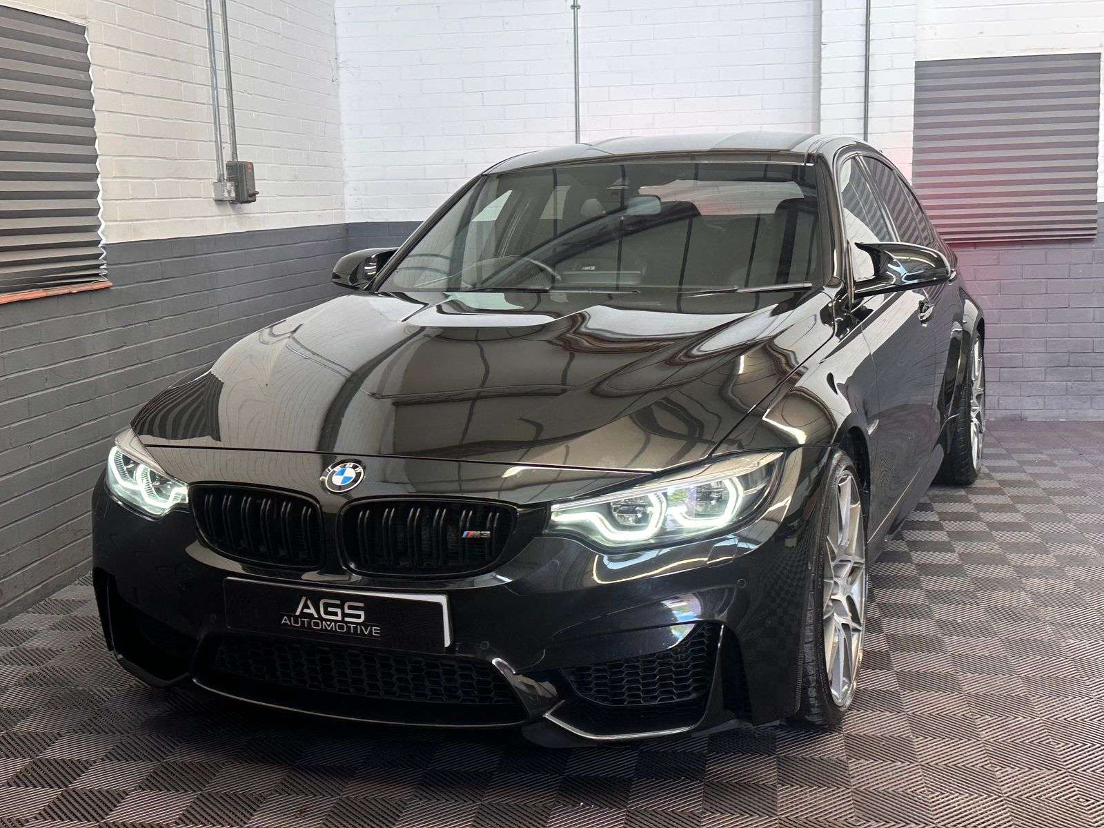 2018 BMW M3 2018 BMW M3