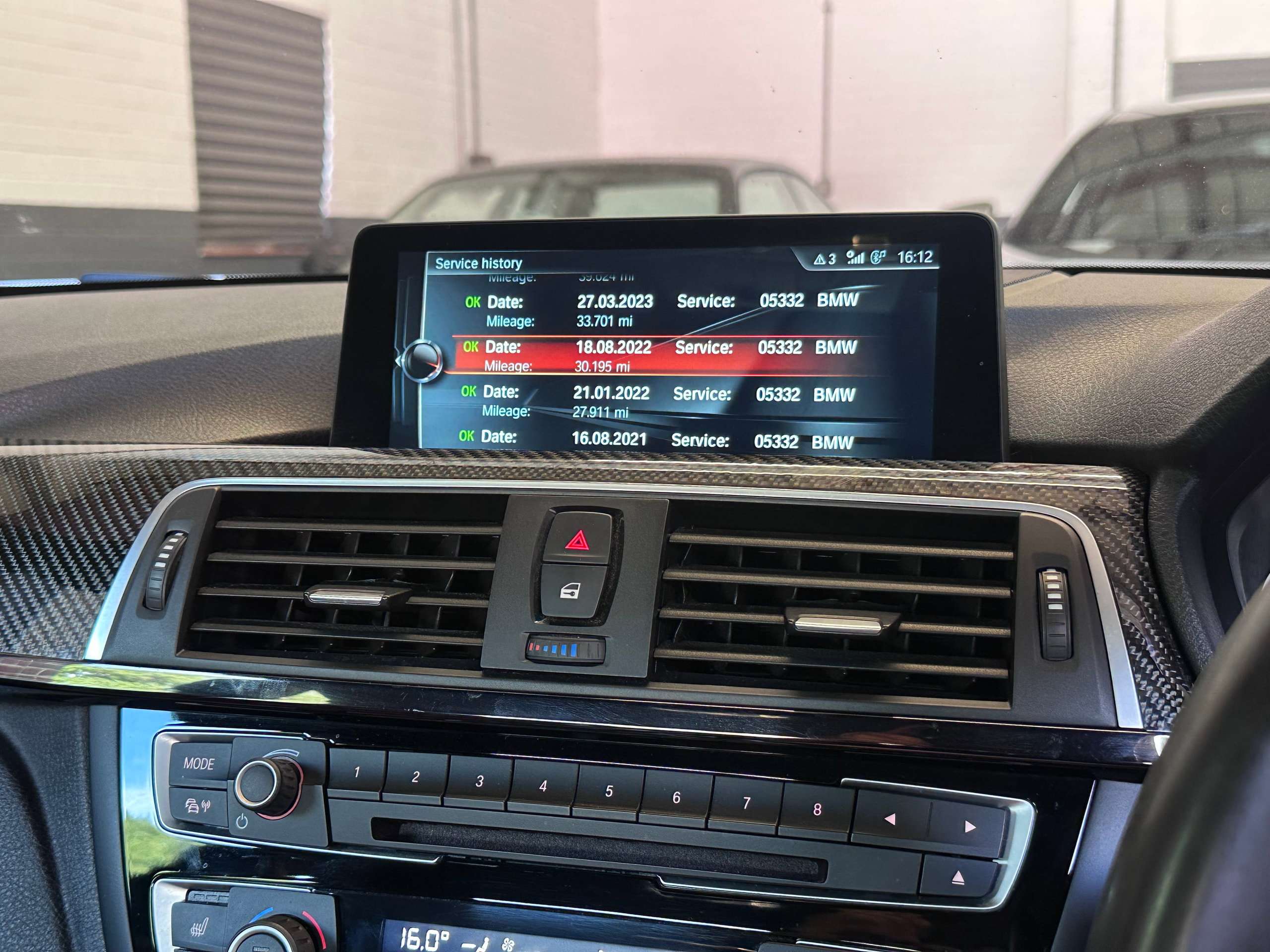 2017 BMW M4 2017 BMW M4