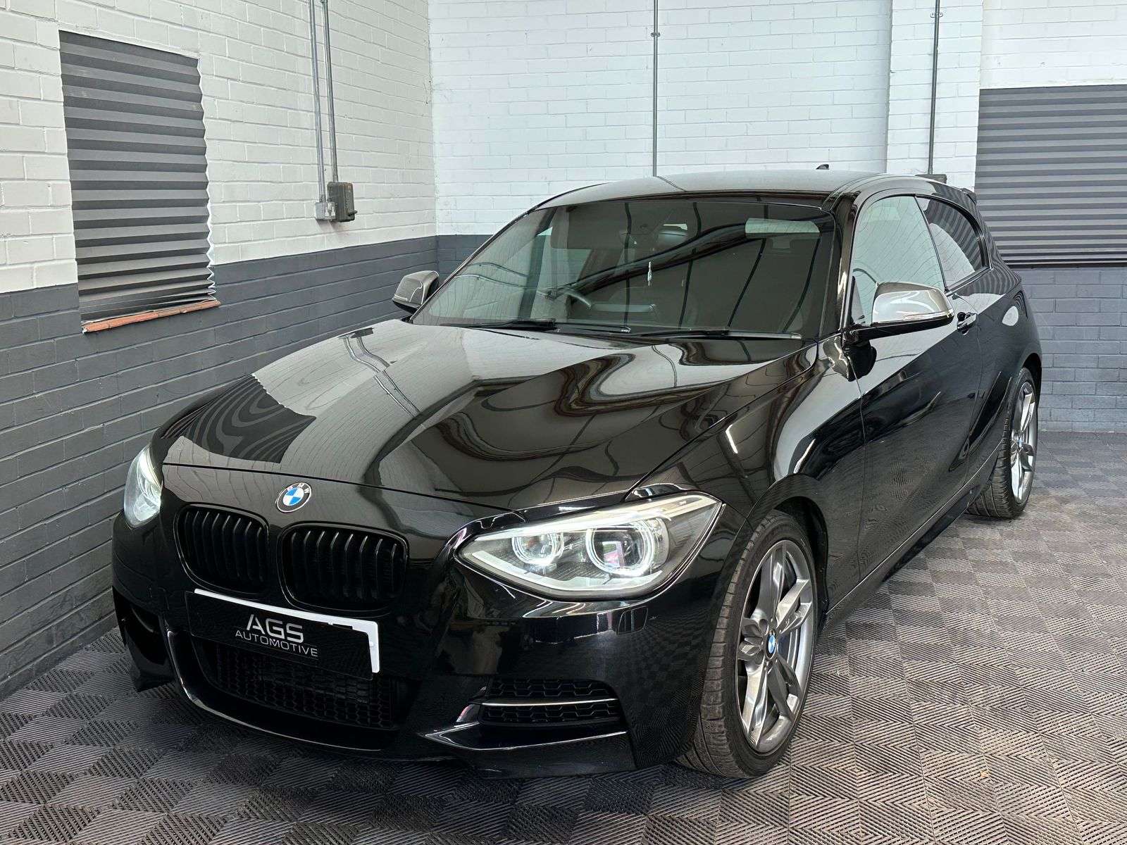 A 2013 BMW 1 SERIES A 2013 BMW 1 SERIES
