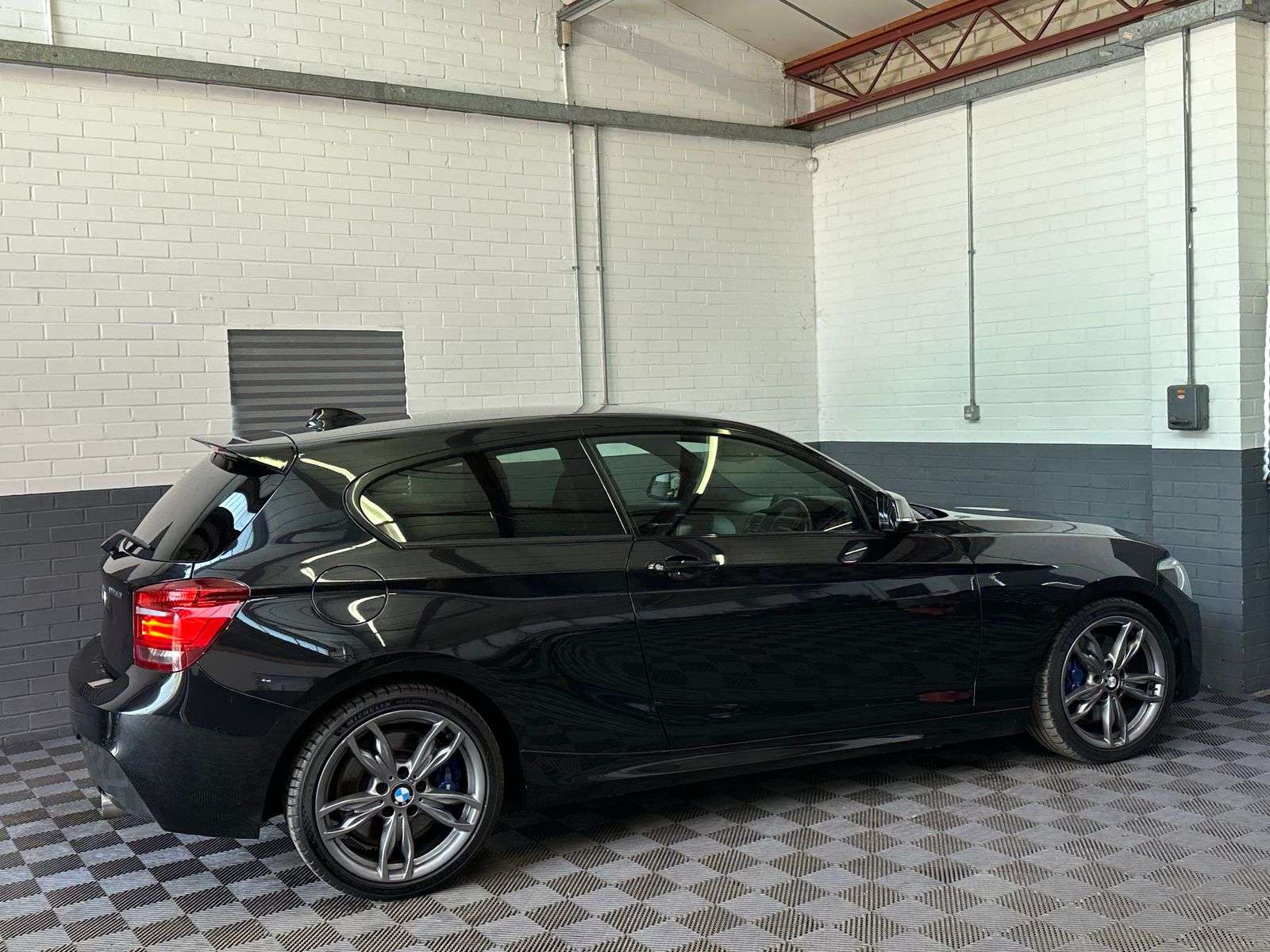 2013 BMW 1 SERIES 2013 BMW 1 SERIES