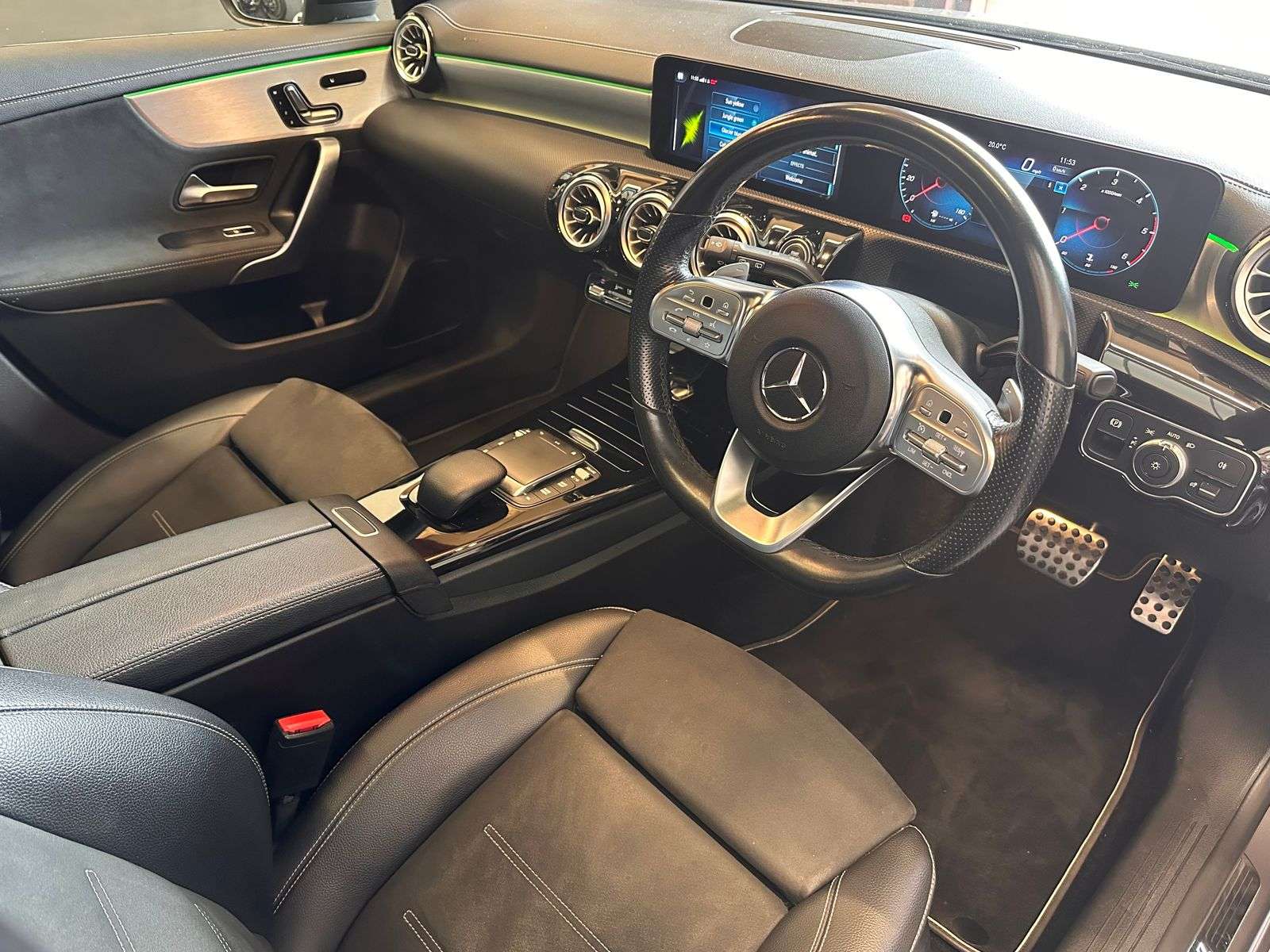 2021 MERCEDES-BENZ A CLASS 2021 MERCEDES-BENZ A CLASS