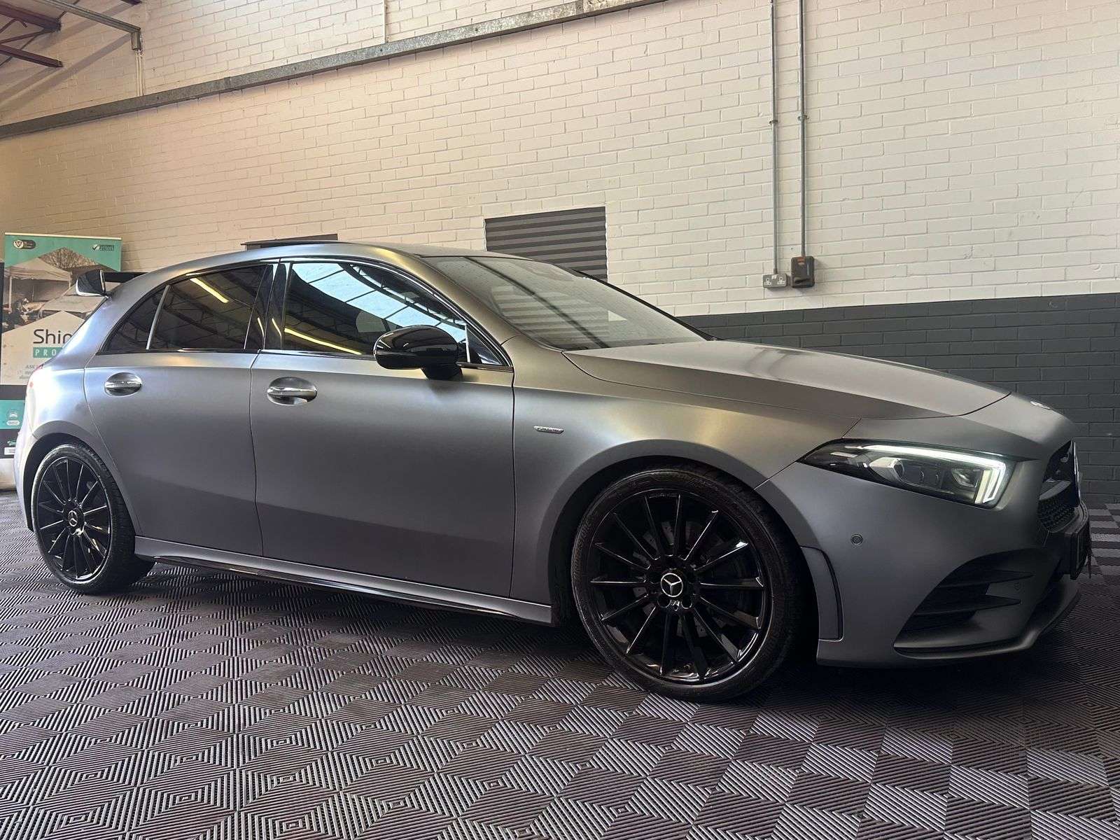 2021 MERCEDES-BENZ A CLASS 2021 MERCEDES-BENZ A CLASS